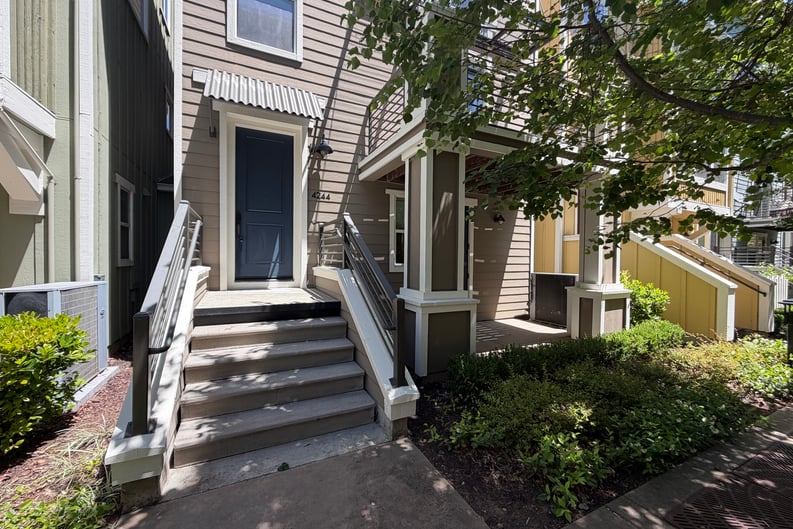 Property photo 1 of 4244 Providence Ter