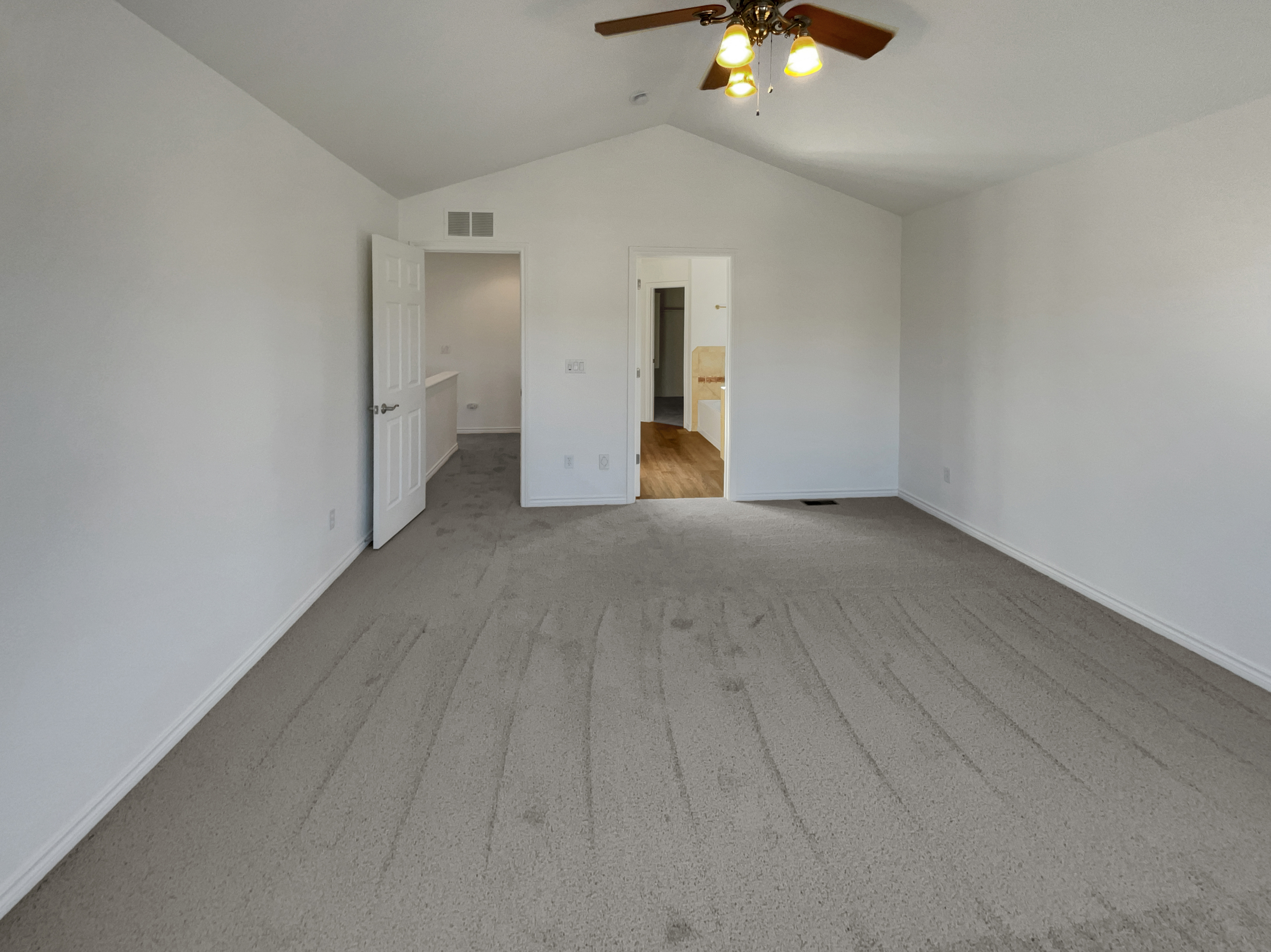 Photo 22 of 30 of 4669 Desert Varnish Dr, Colorado Springs, CO