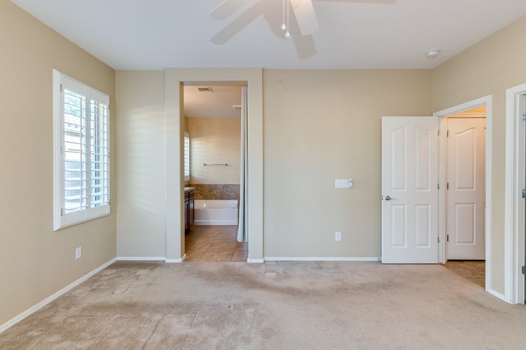 Photo 12 of 24 - 3422 E Ravenswood Dr, Gilbert, AZ 85298