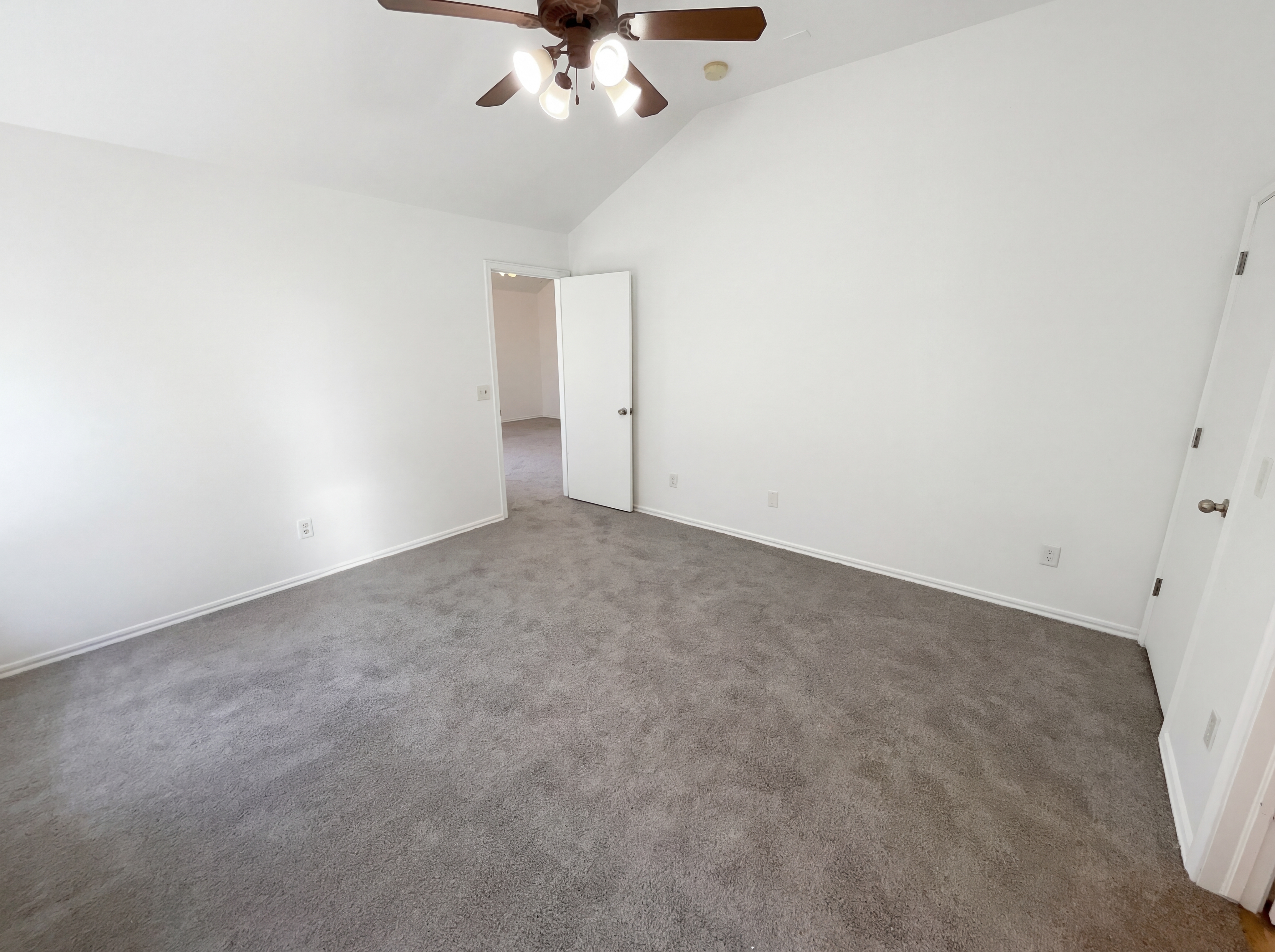 Photo 15 of 18 of 504 Woodbriar, Noble, OK