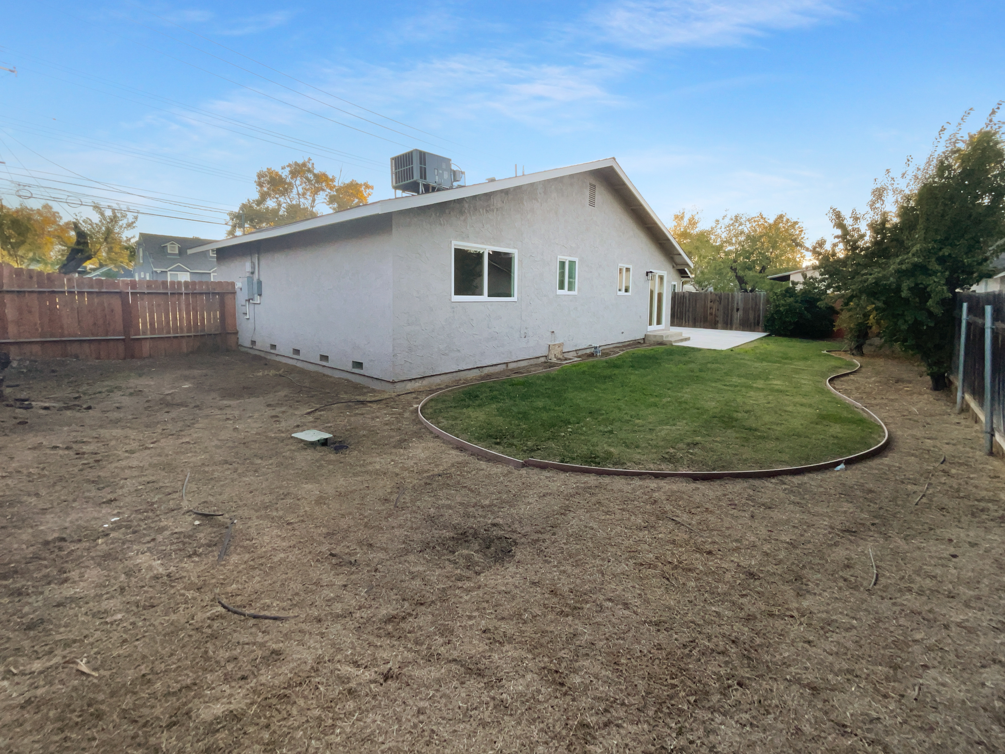 Photo 6 of 22 of 1109 Frienza Ave, Sacramento, CA
