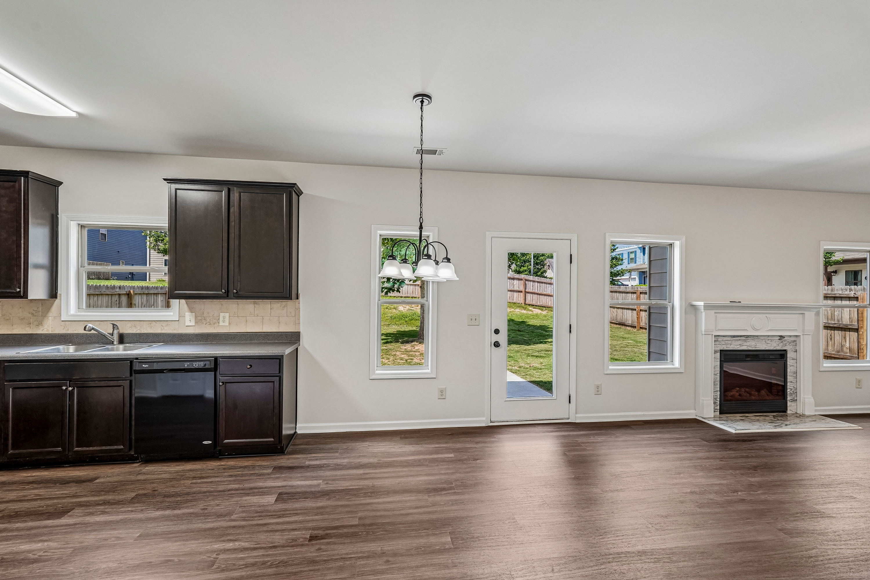 Photo 8 of 46 of 1151 Glenwyck Dr, Braselton, GA