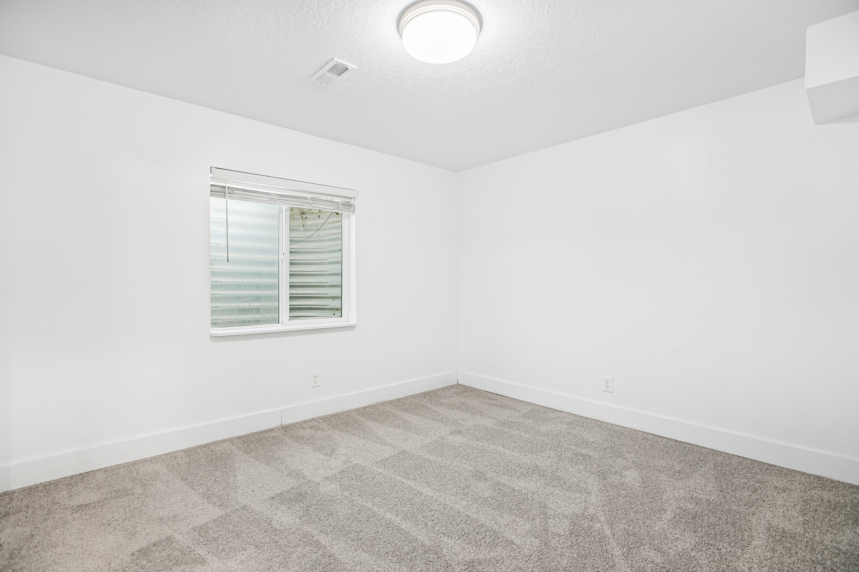 Photo 31 of 43 of 2462 W Bluestem Dr, Lehi, UT