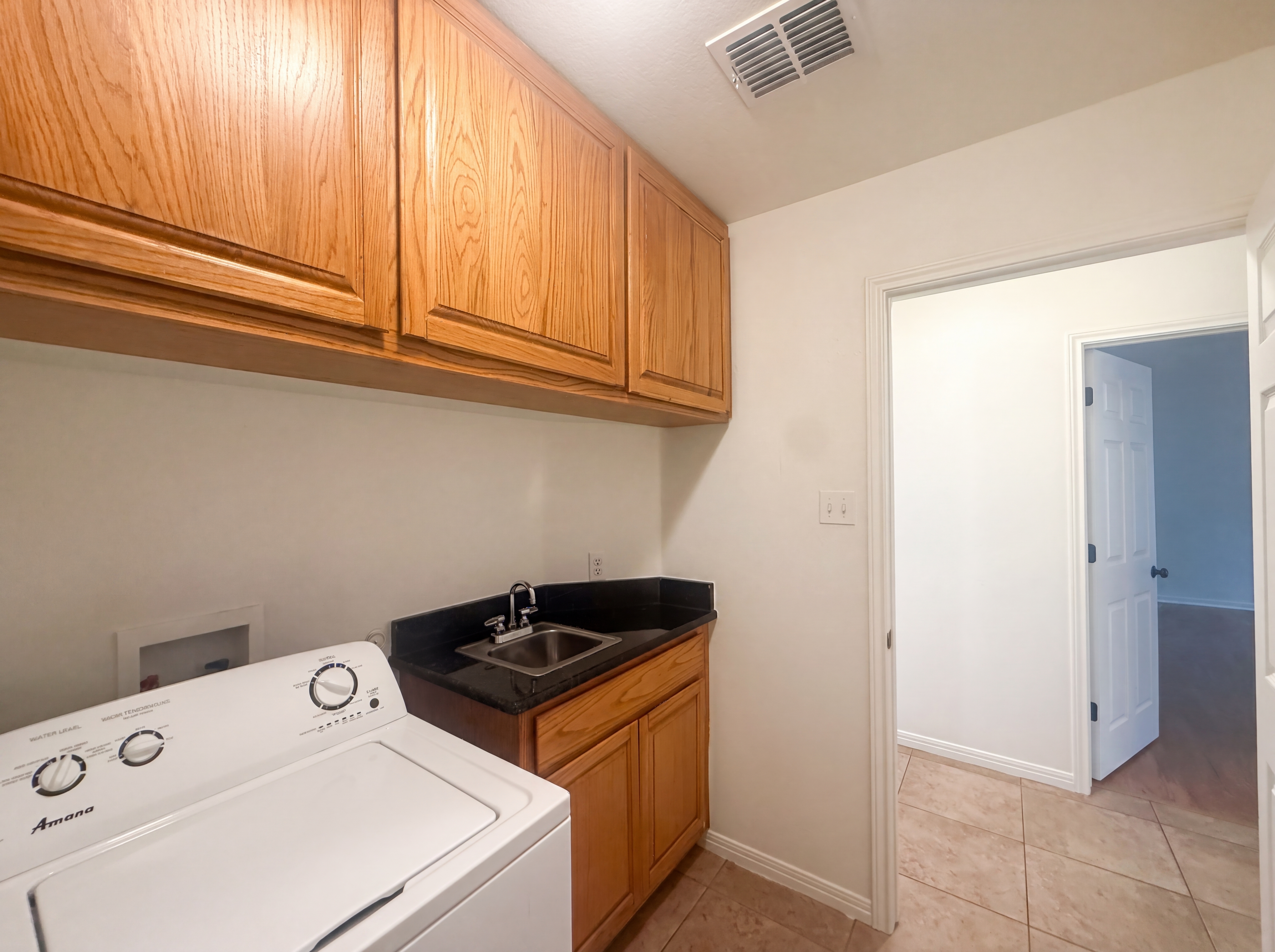 Photo 18 of 25 of 12 Birchwood Cir, Wimberley, TX