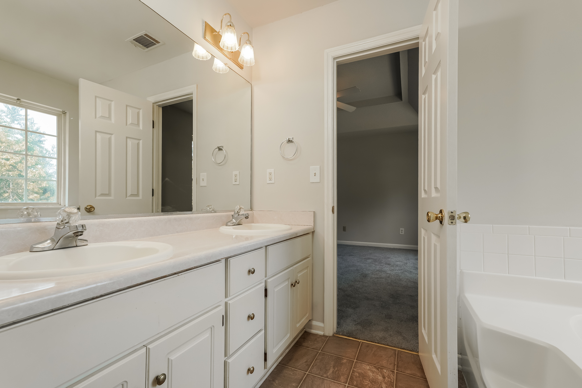 Photo 15 of 23 of 1734 Harrogate Dr, Augusta, GA