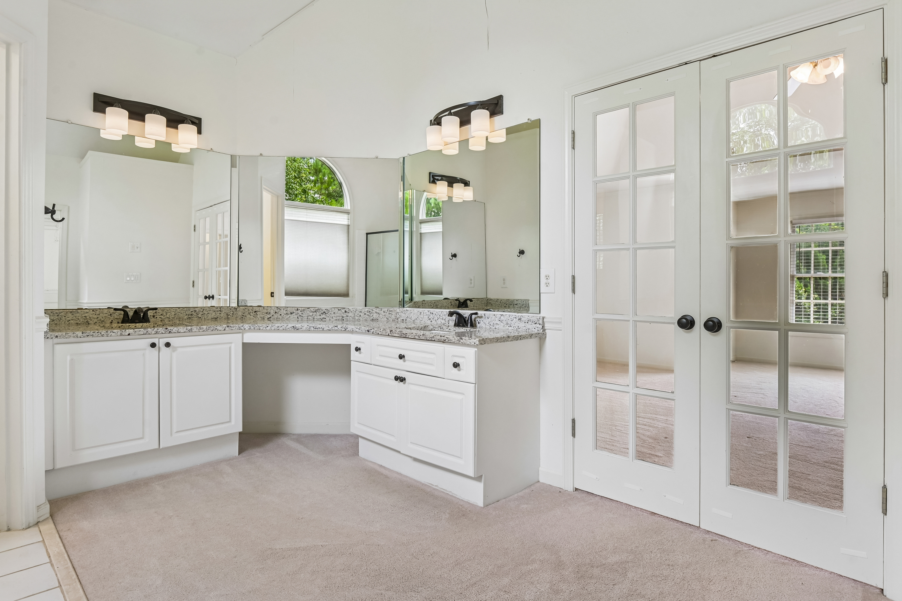 Photo 6 of 63 of 905 Yosemite Dr, Suwanee, GA
