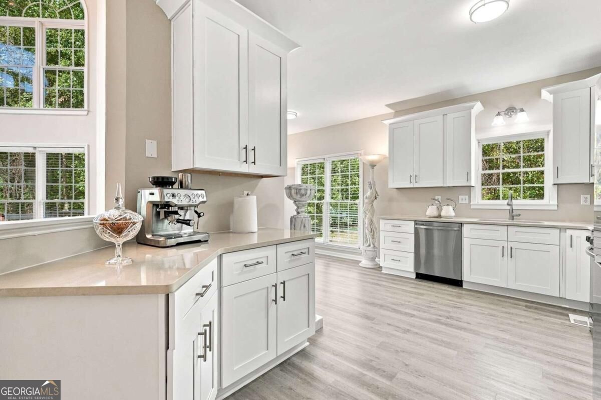 Photo 9 of 51 of 2680 Factor Walk Blvd, Suwanee, GA