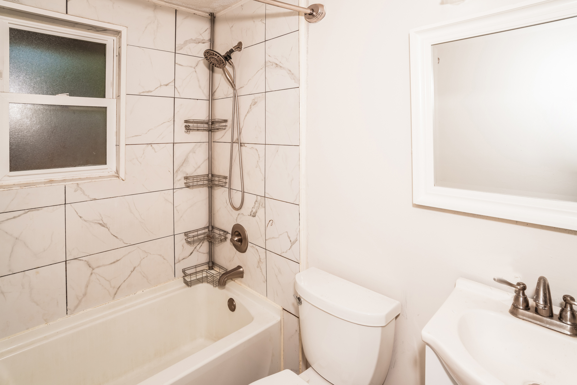 Photo 33 of 41 of 733 Sutton St, Jesup, GA