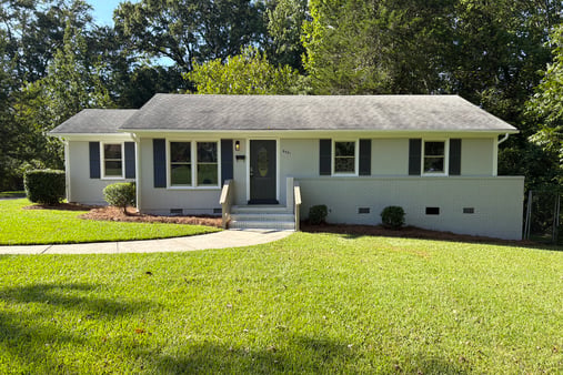 Photo 1 of 24 of 6531 Rosecran Dr, Charlotte, NC