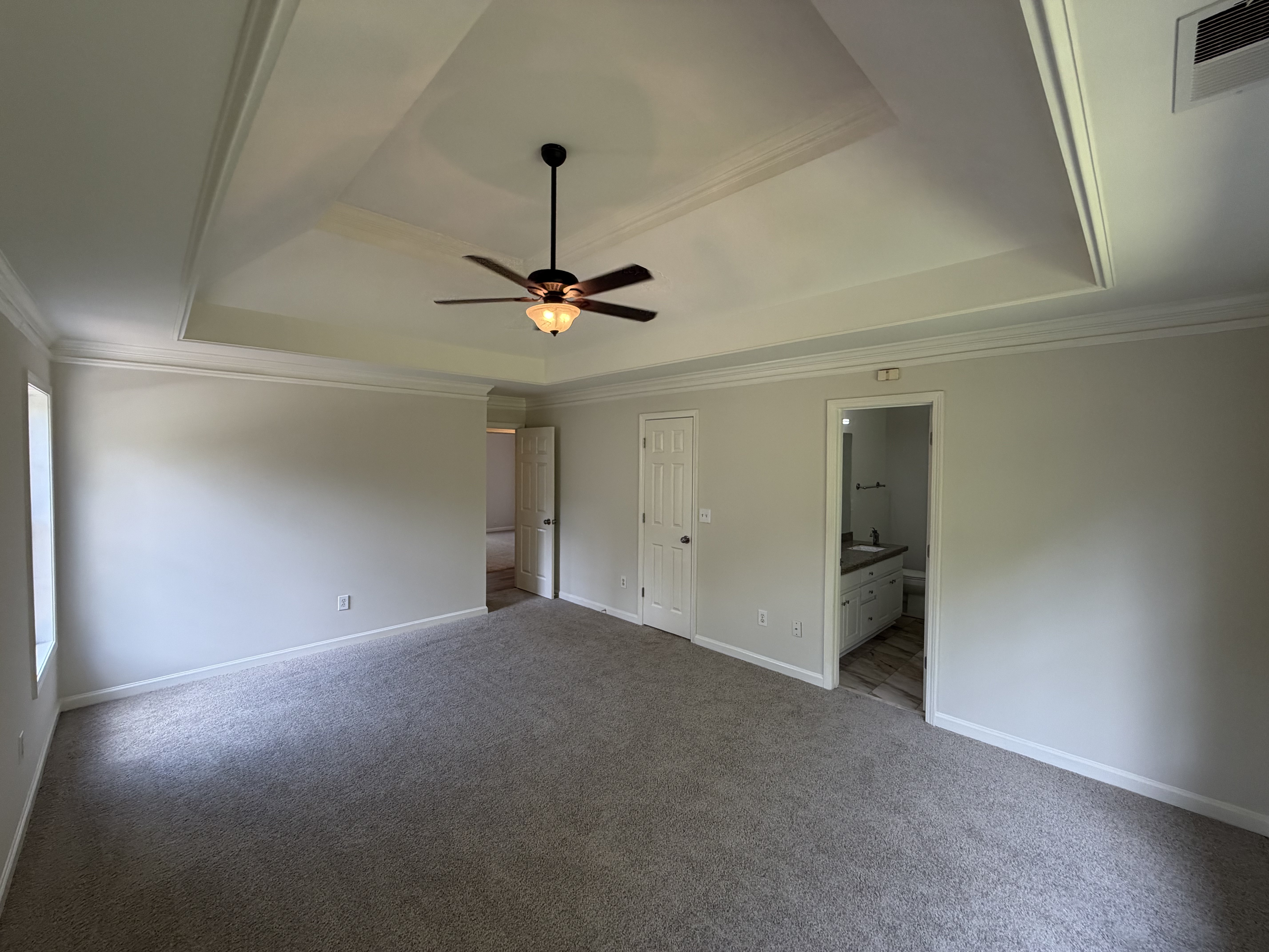 Photo 4 of 49 of 3870 Cherry Ridge Walk, Suwanee, GA