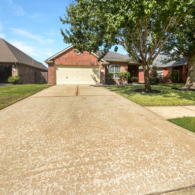 Property photo 1 of 18810 Appletree Ridge Rd