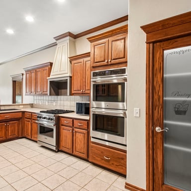 Property photo 2 of 201 SW 137th Ter