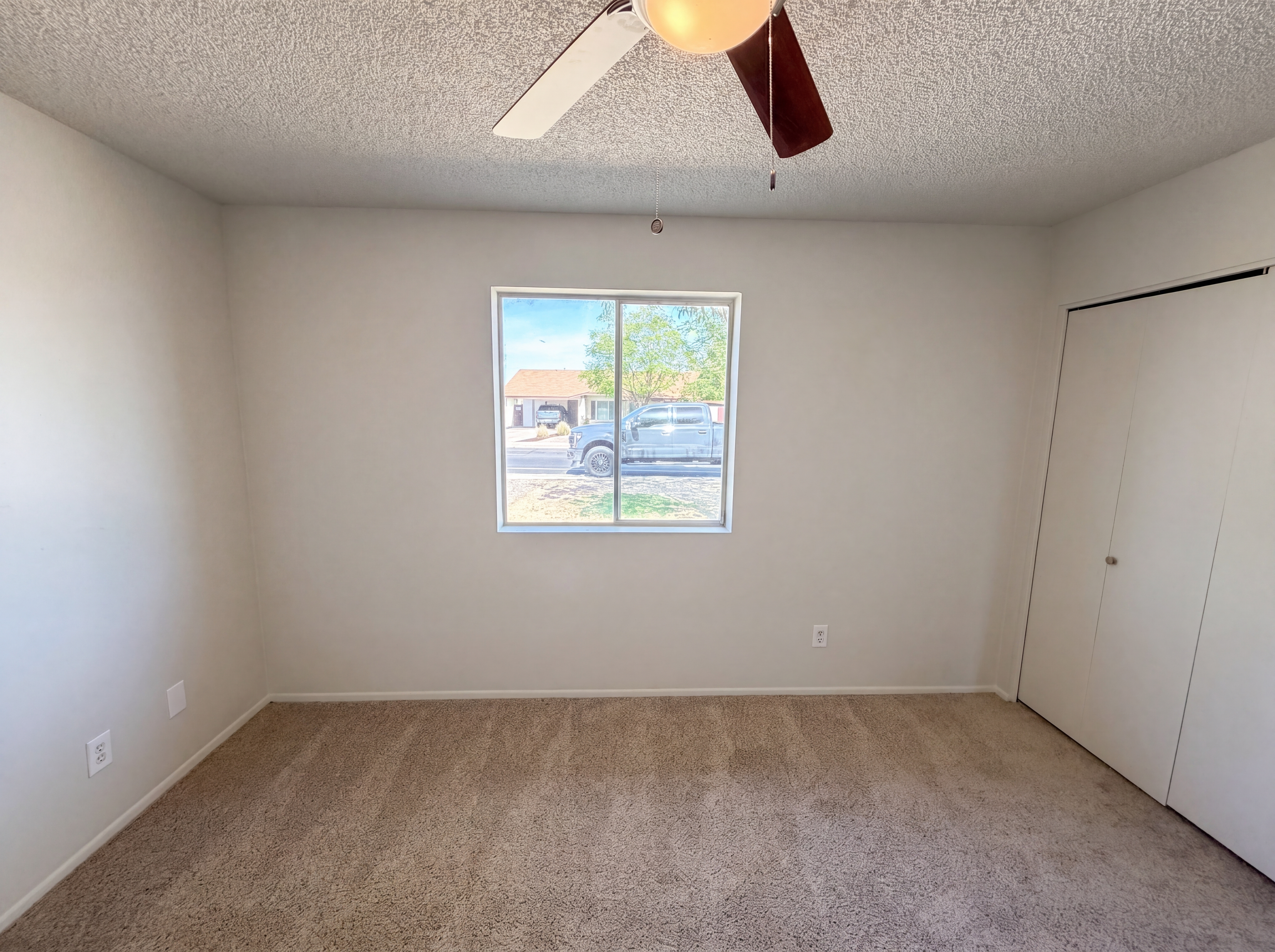 Photo 17 of 24 of 14621 N 31st Ave, Phoenix, AZ