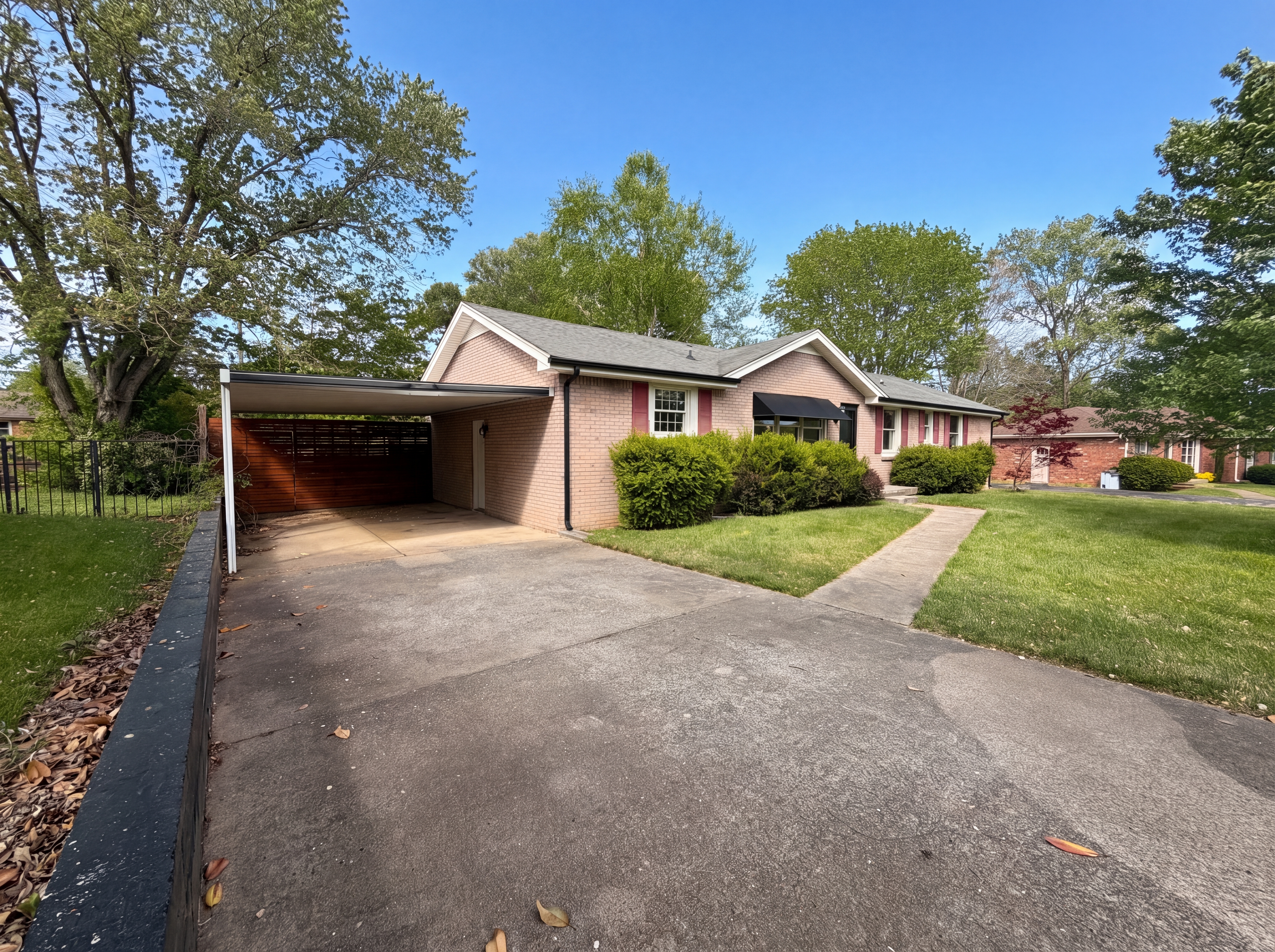 Photo 22 of 23 of 242 Kingswood Dr, Clarksville, TN
