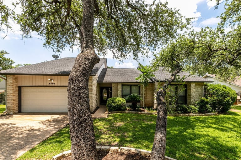 6705 Saint Andrews Way, Austin, TX 78746 Opendoor