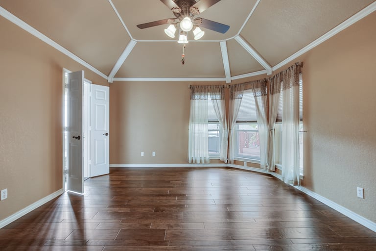 Photo 22 of 26 - 9 Red Oak Ct, Mansfield, TX 76063
