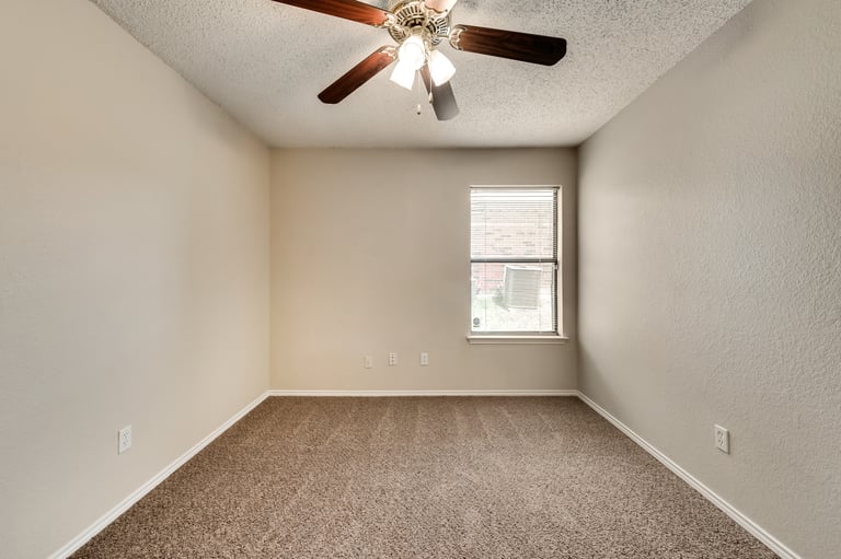 Photo 20 of 27 - 701 Long Hill Ct, McKinney, TX 75071