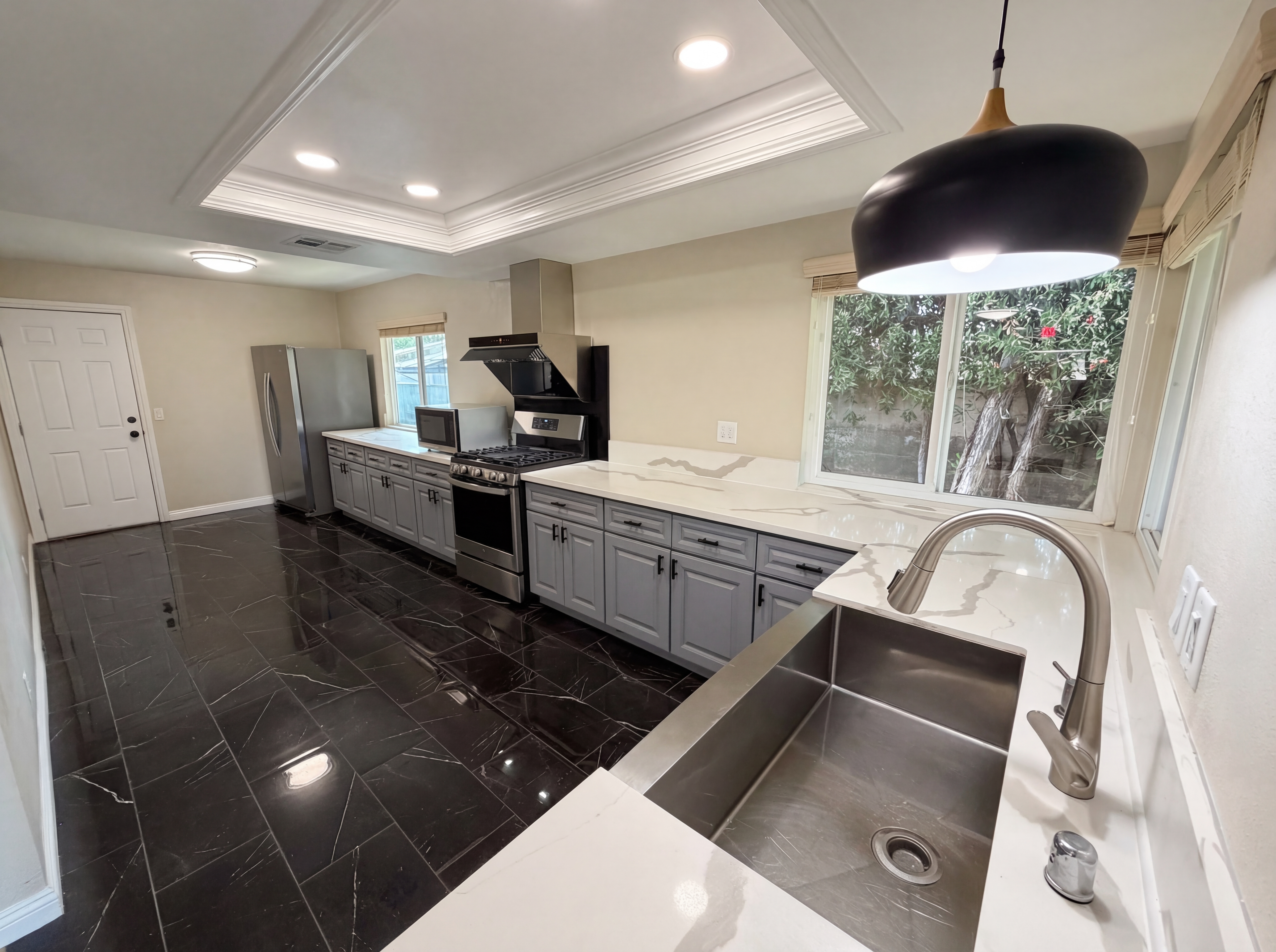 Photo 2 of 42 of 1640 Aspen Grove Ln, Diamond Bar, CA