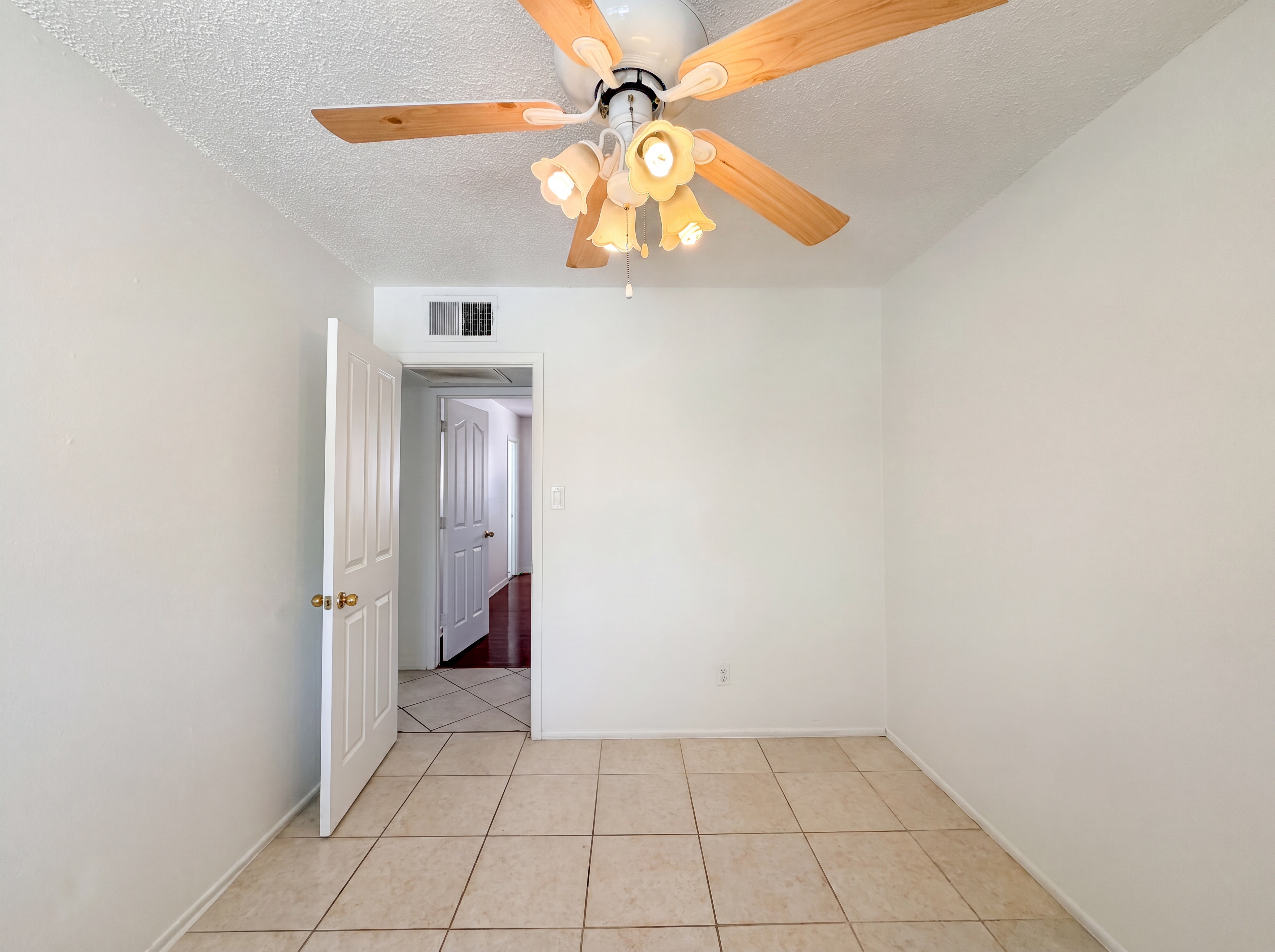 Photo 14 of 22 of 6060 W Hollyhock Dr, Phoenix, AZ
