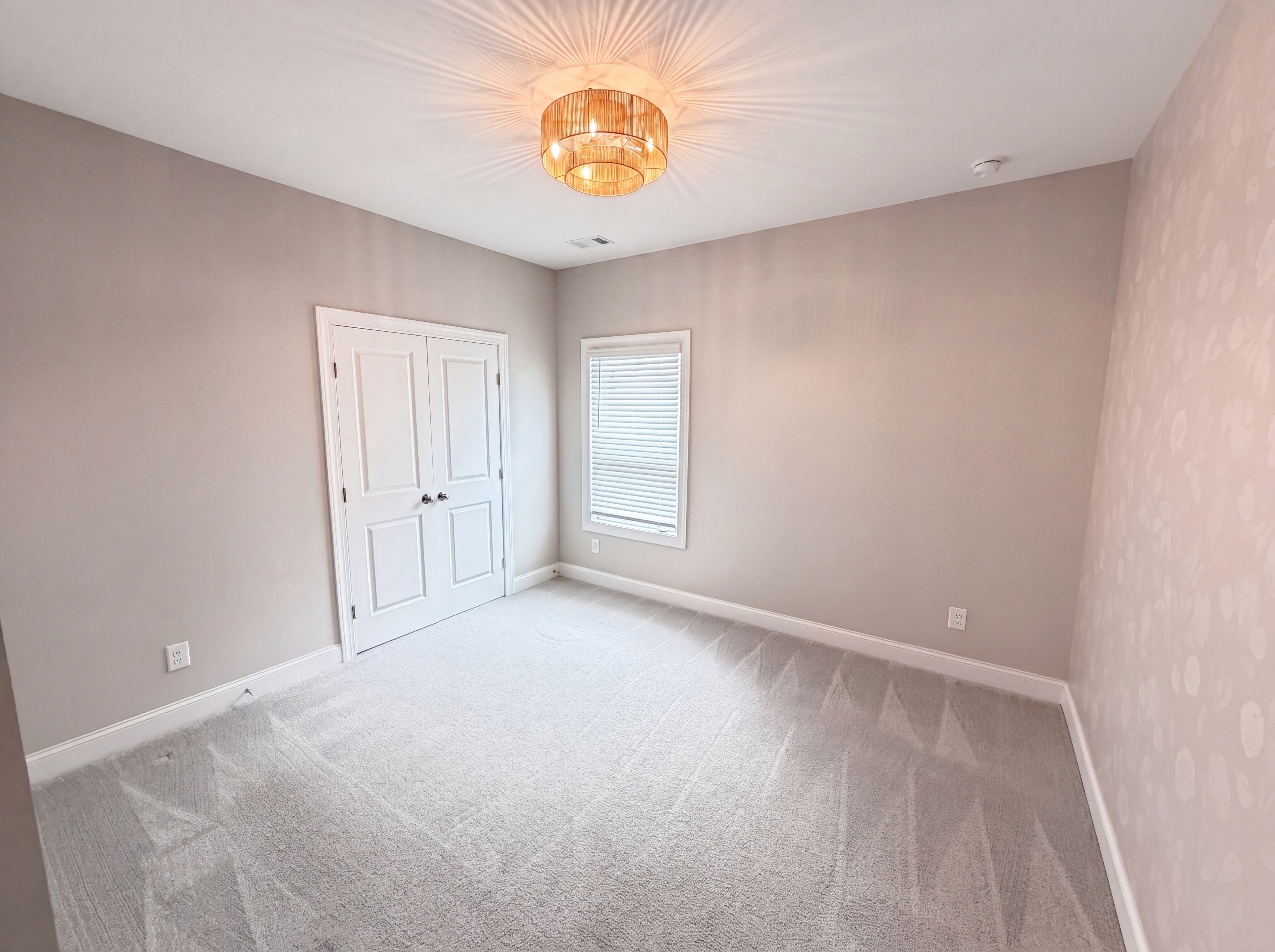 Photo 14 of 27 of 820 Pennington View Ln, Alpharetta, GA