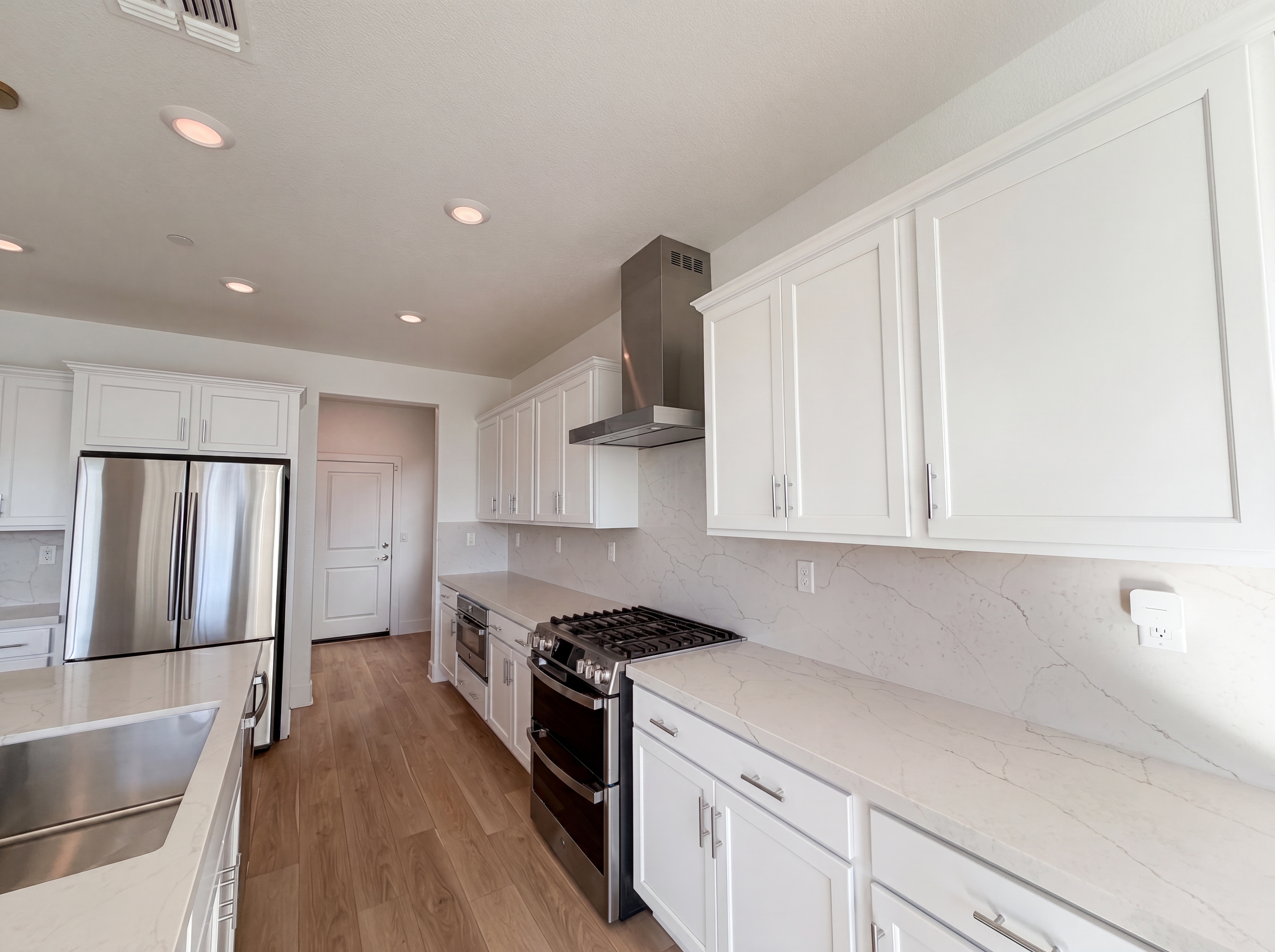 Photo 27 of 50 of 2743 Irish Meadow Way, Lathrop, CA