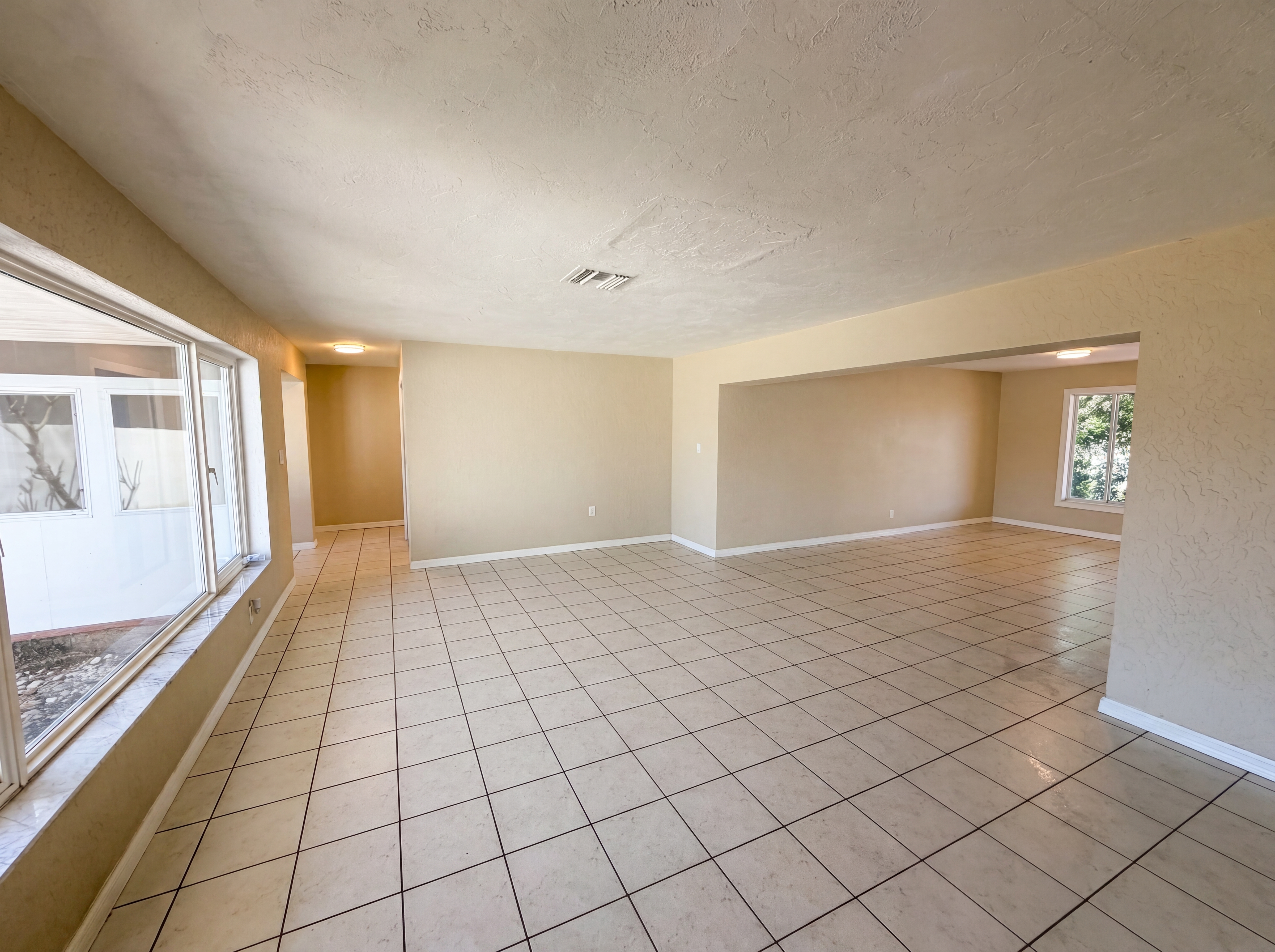 Photo 10 of 35 of 406 Skylark Blvd, Satellite Beach, FL