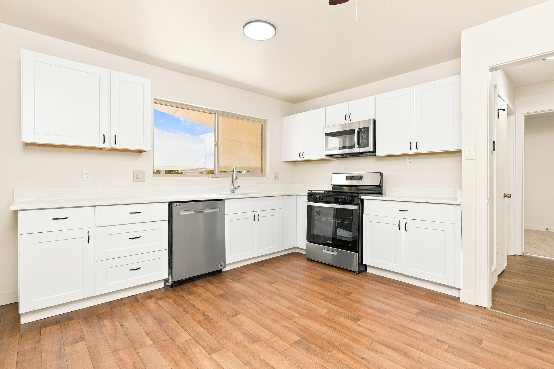 Photo 2 of 22 of 1469 6th St, Ogden, UT