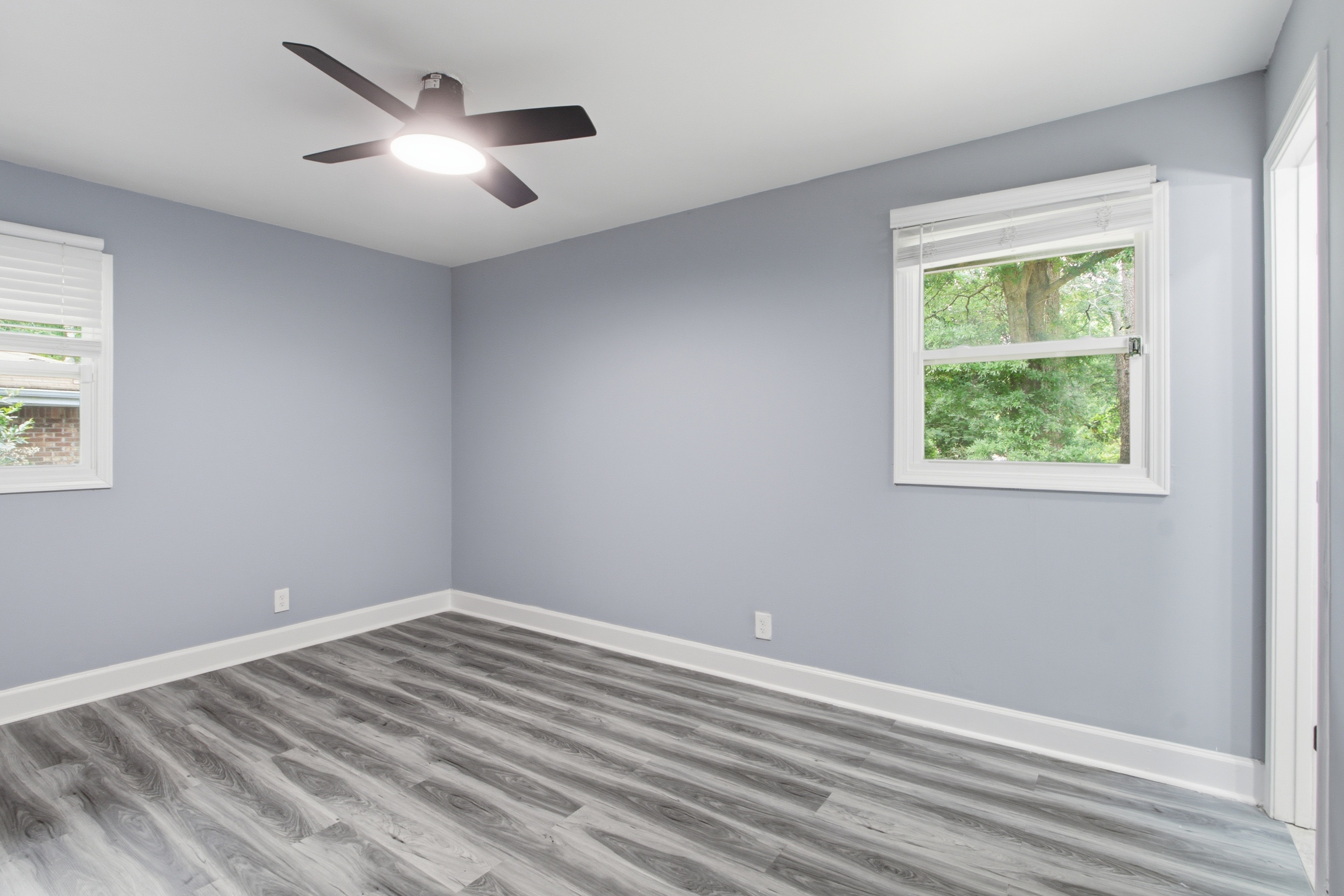 Photo 17 of 29 of 1614 Carolyn Dr, Stone Mountain, GA