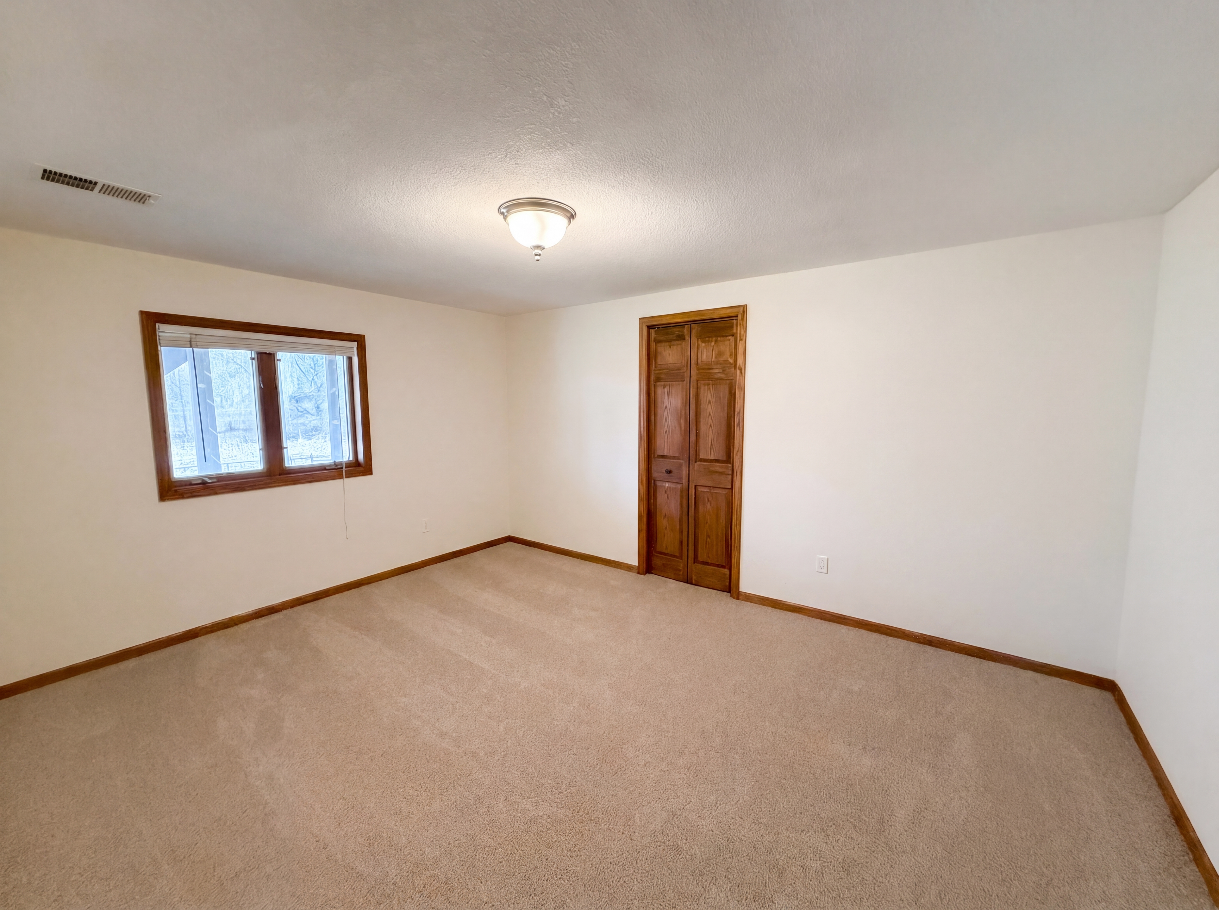 Photo 19 of 38 of 8433 Upland Ln N, Maple Grove, MN