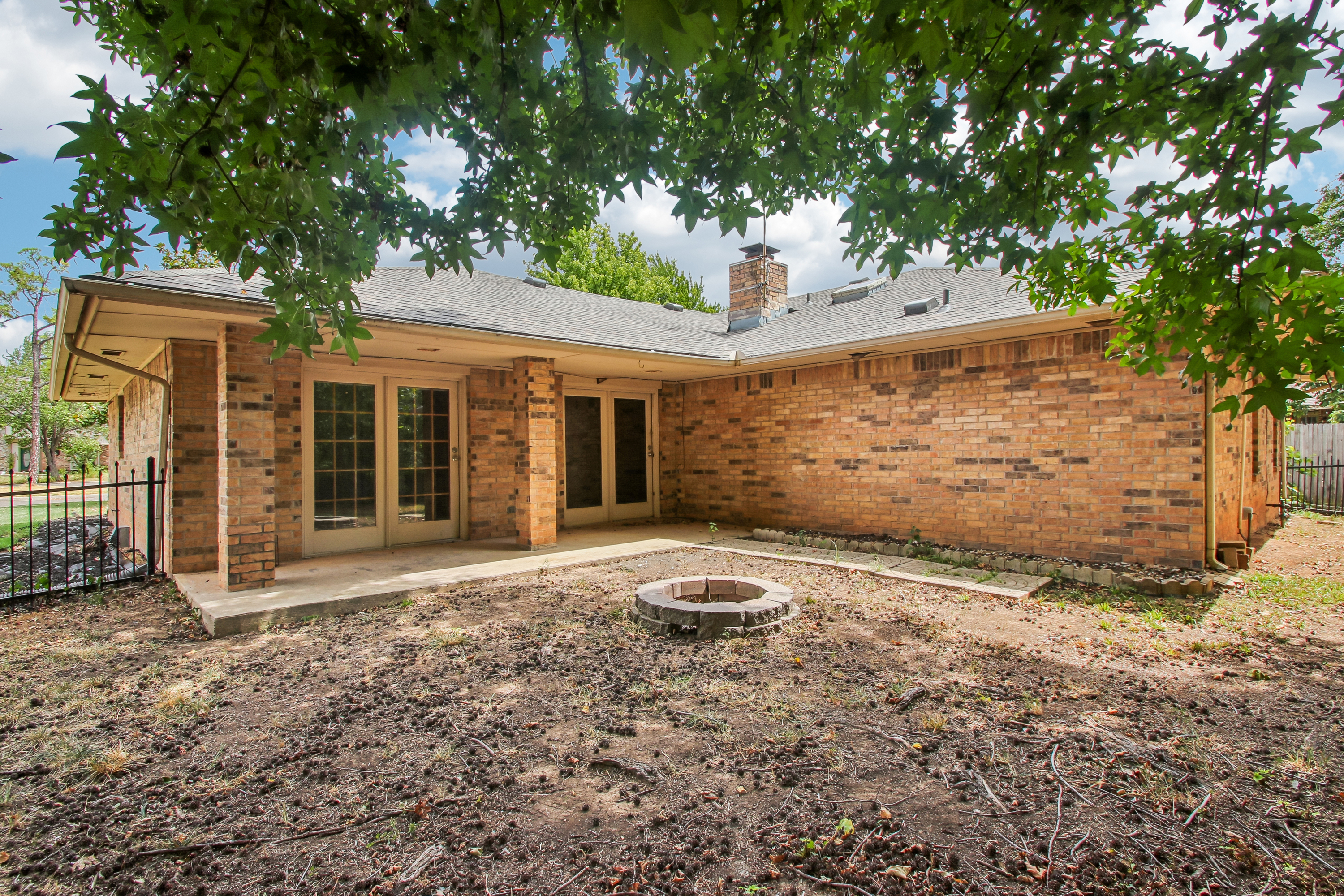 Photo 5 of 57 of 1536 Creekside Dr, Norman, OK
