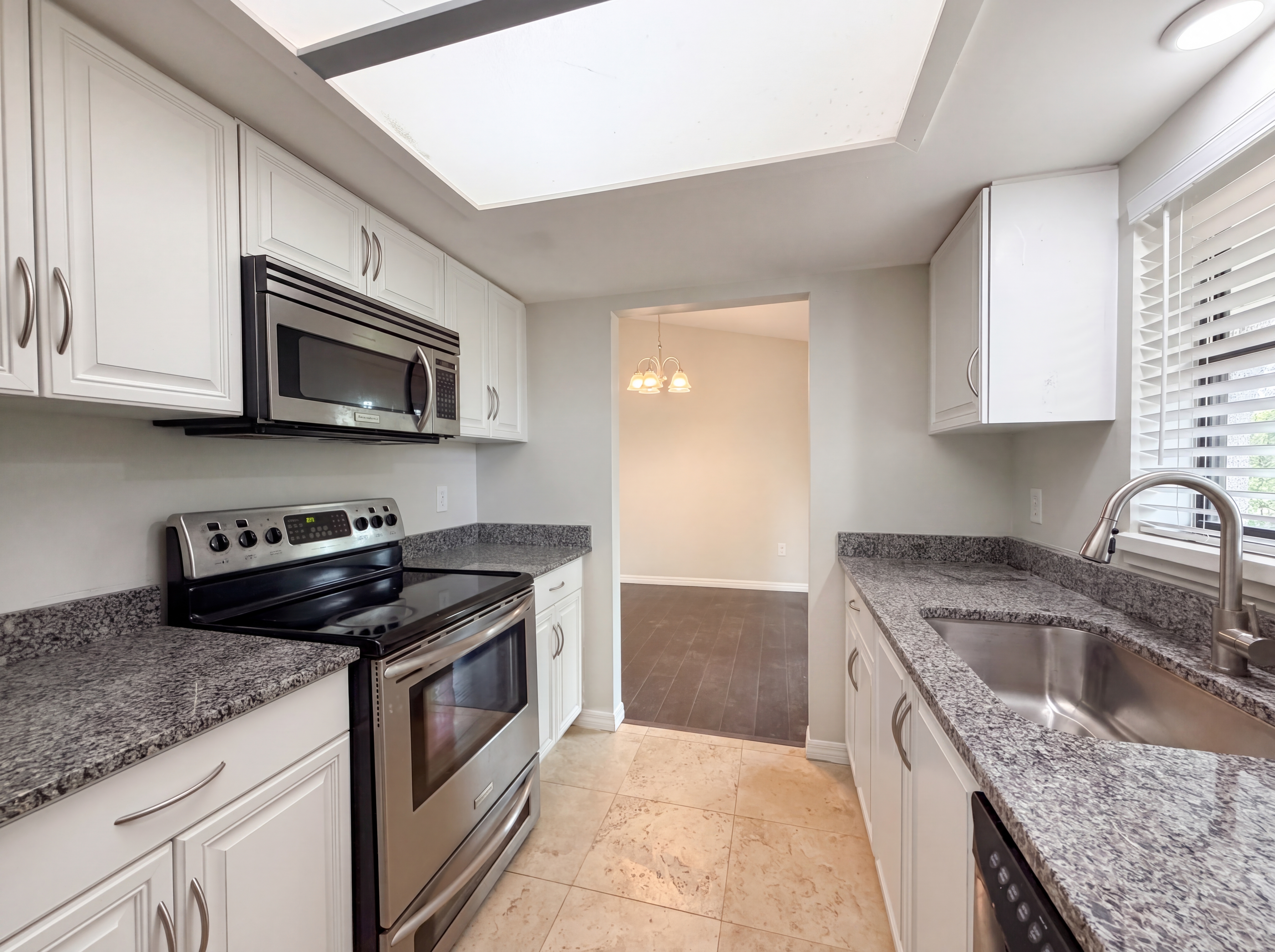 Photo 6 of 21 of 3622 Shady Grove Cir, Orlando, FL
