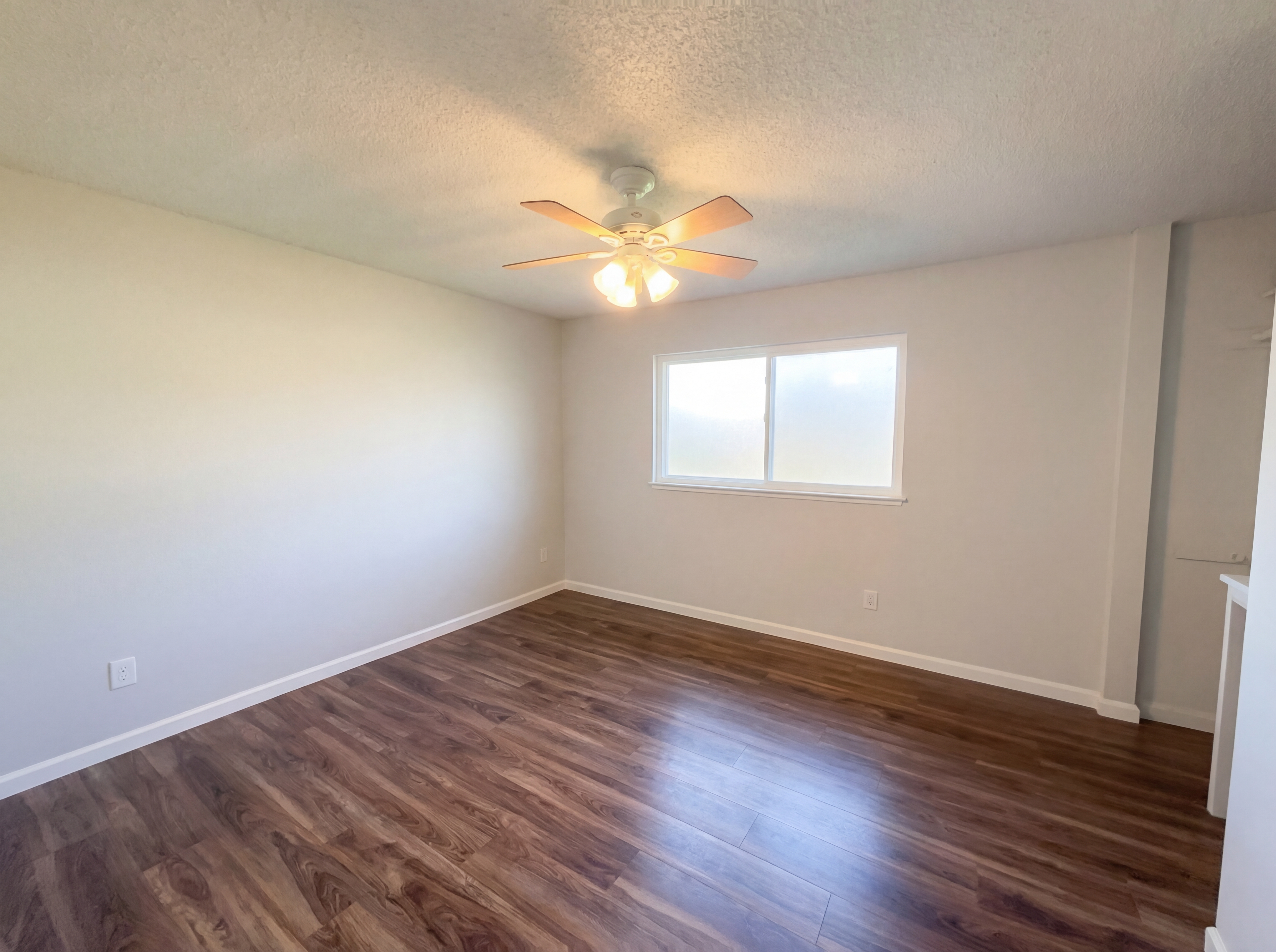 Photo 11 of 24 of 141 Sierra Woods Cir, Folsom, CA