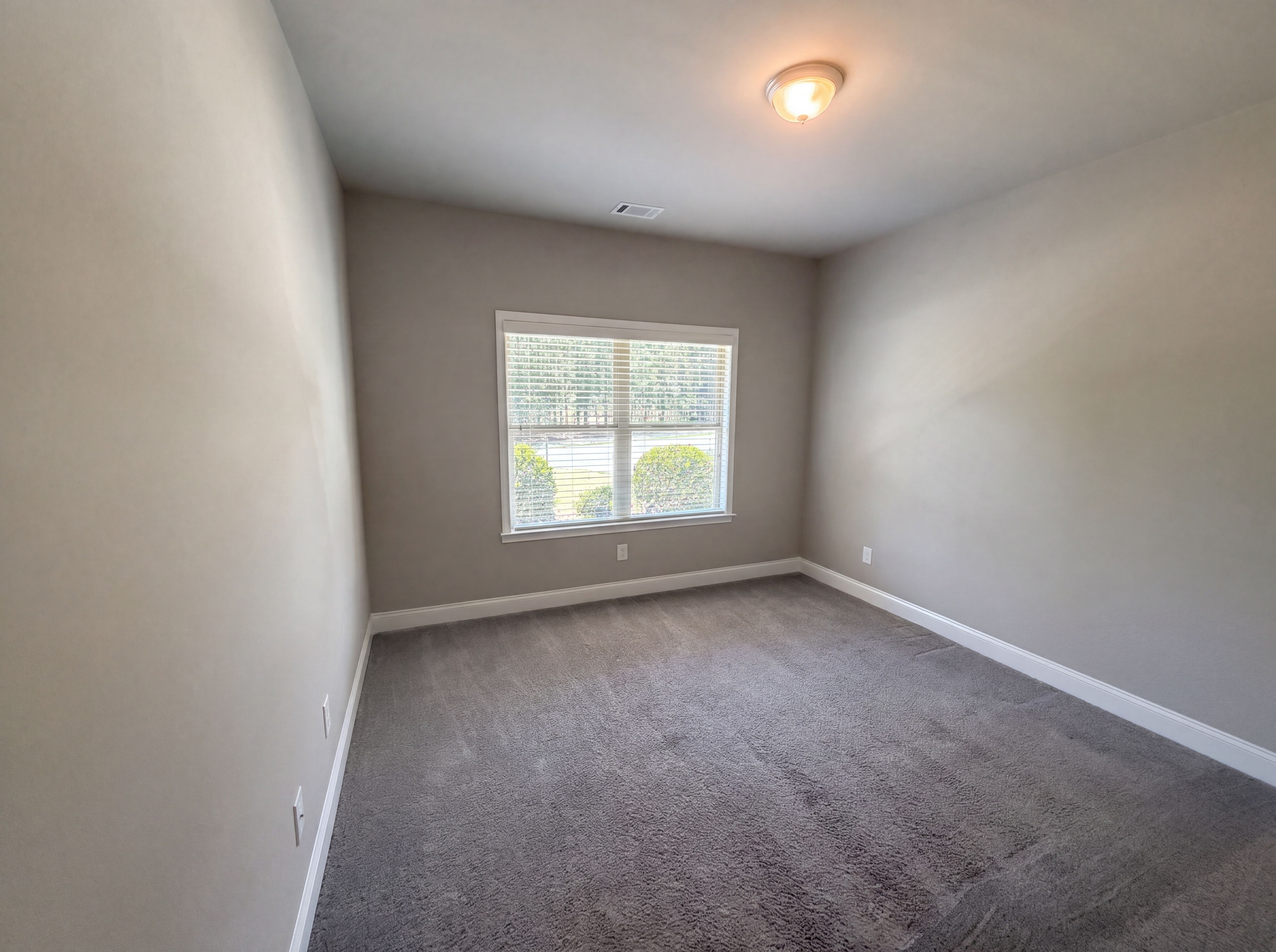 Photo 11 of 22 of 1209 Windstone Dr, Winder, GA
