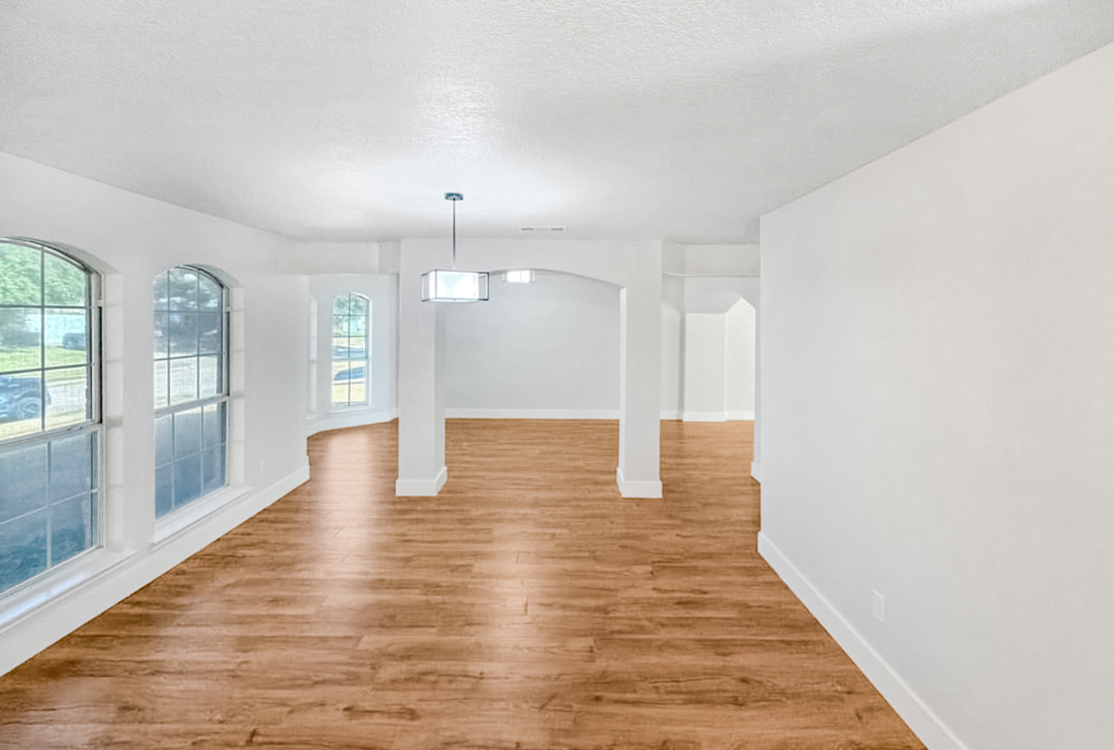 Photo 5 of 27 of 2711 Vistaview Dr, Corinth, TX