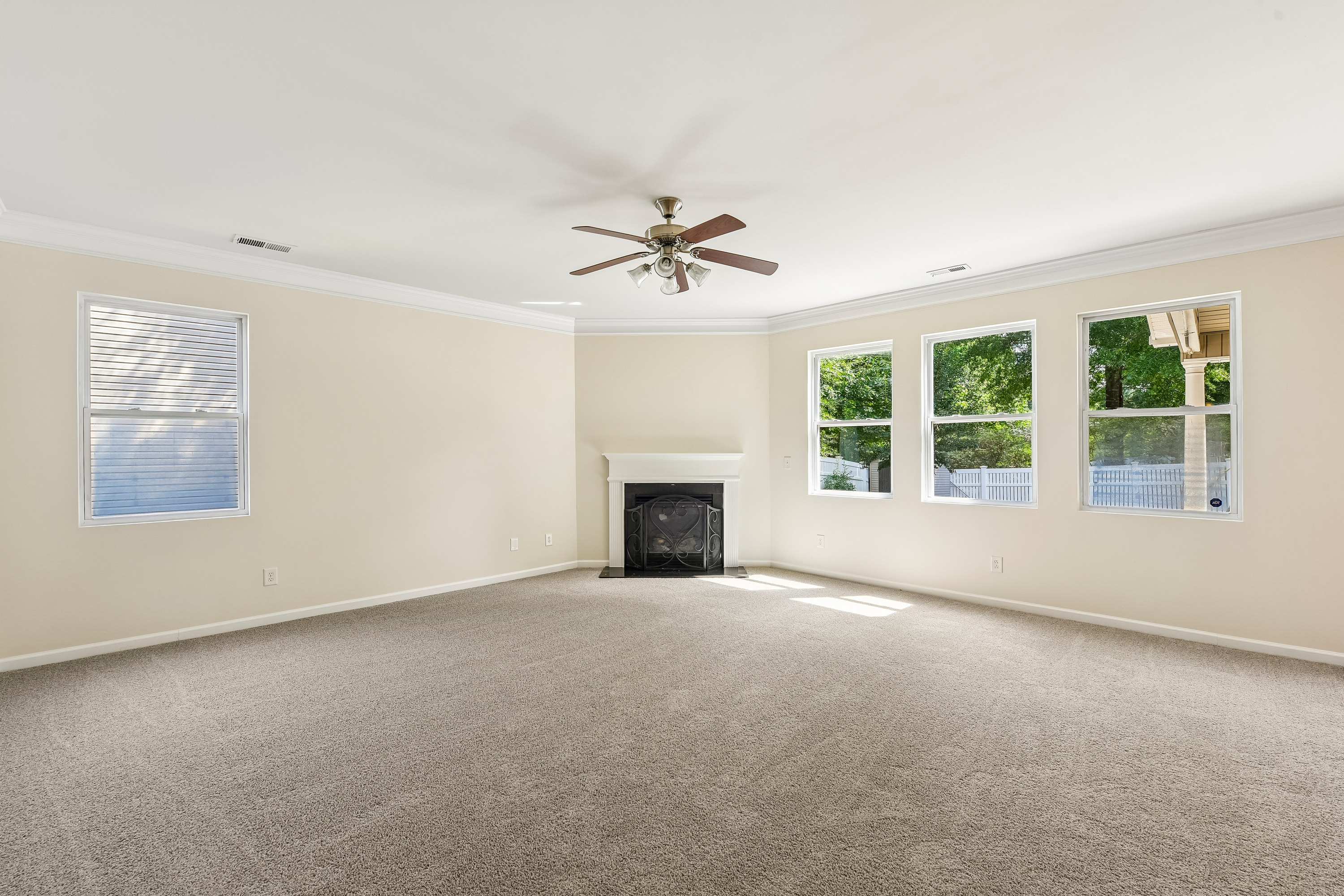 Photo 3 of 41 of 426 Garden Grove Rd, Fort Mill, SC