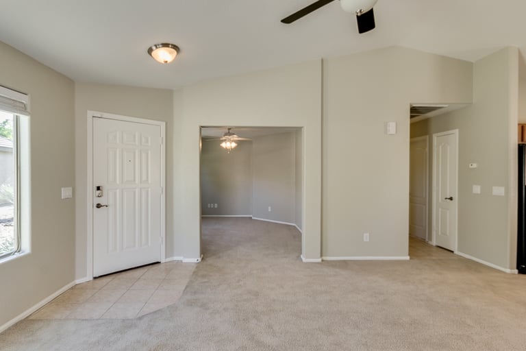Photo 6 of 29 - 4182 E Tanzanite Ln, San Tan Valley, AZ 85143