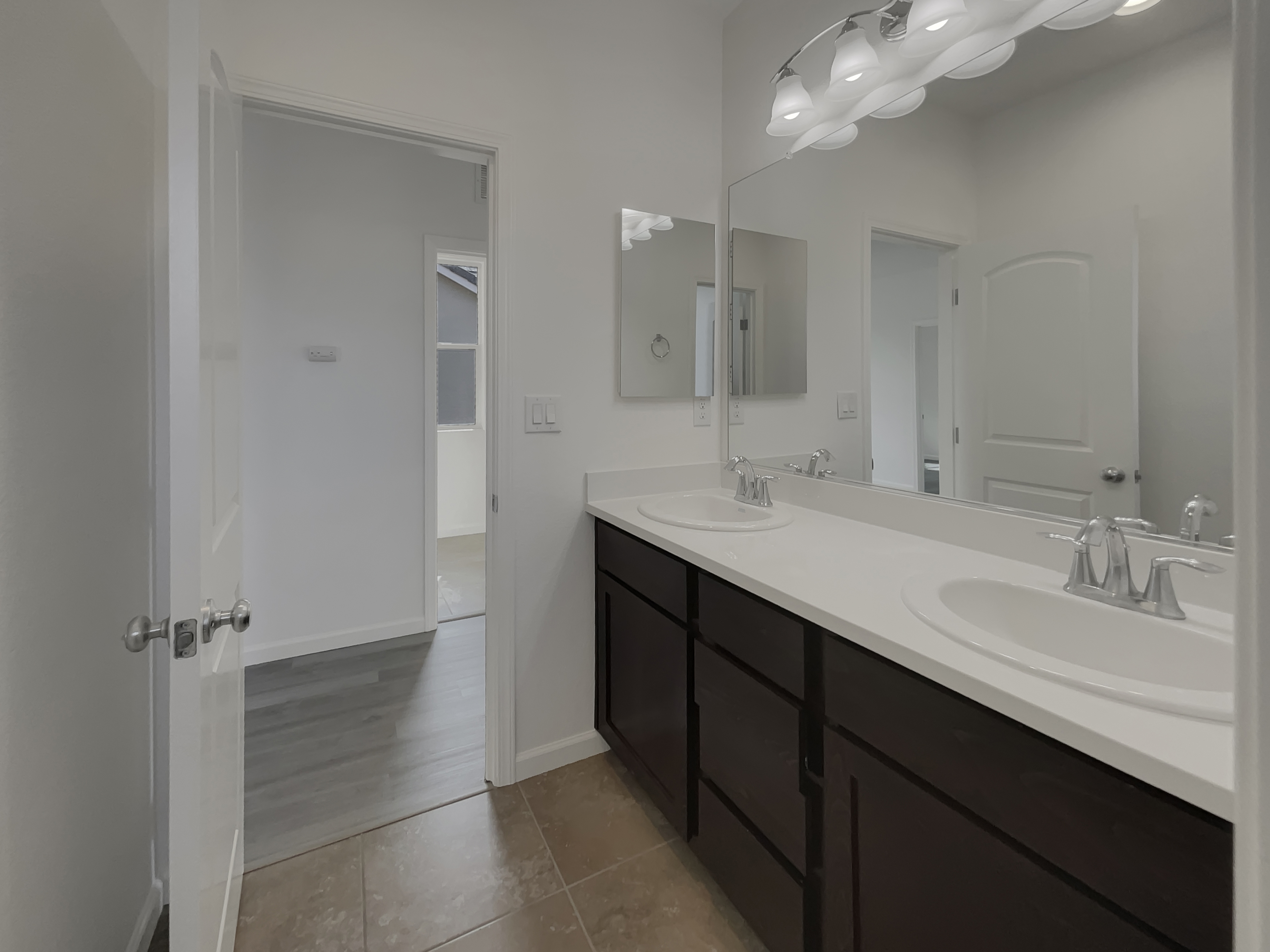 Photo 36 of 43 of 4579 Juneberry Dr, Sacramento, CA