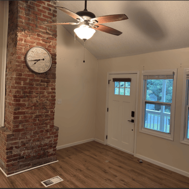 Property photo 3 of 2111 Bernhurst Dr