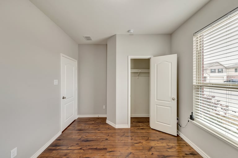 Photo 24 of 26 - 8737 Stone Valley Dr, Fort Worth, TX 76244