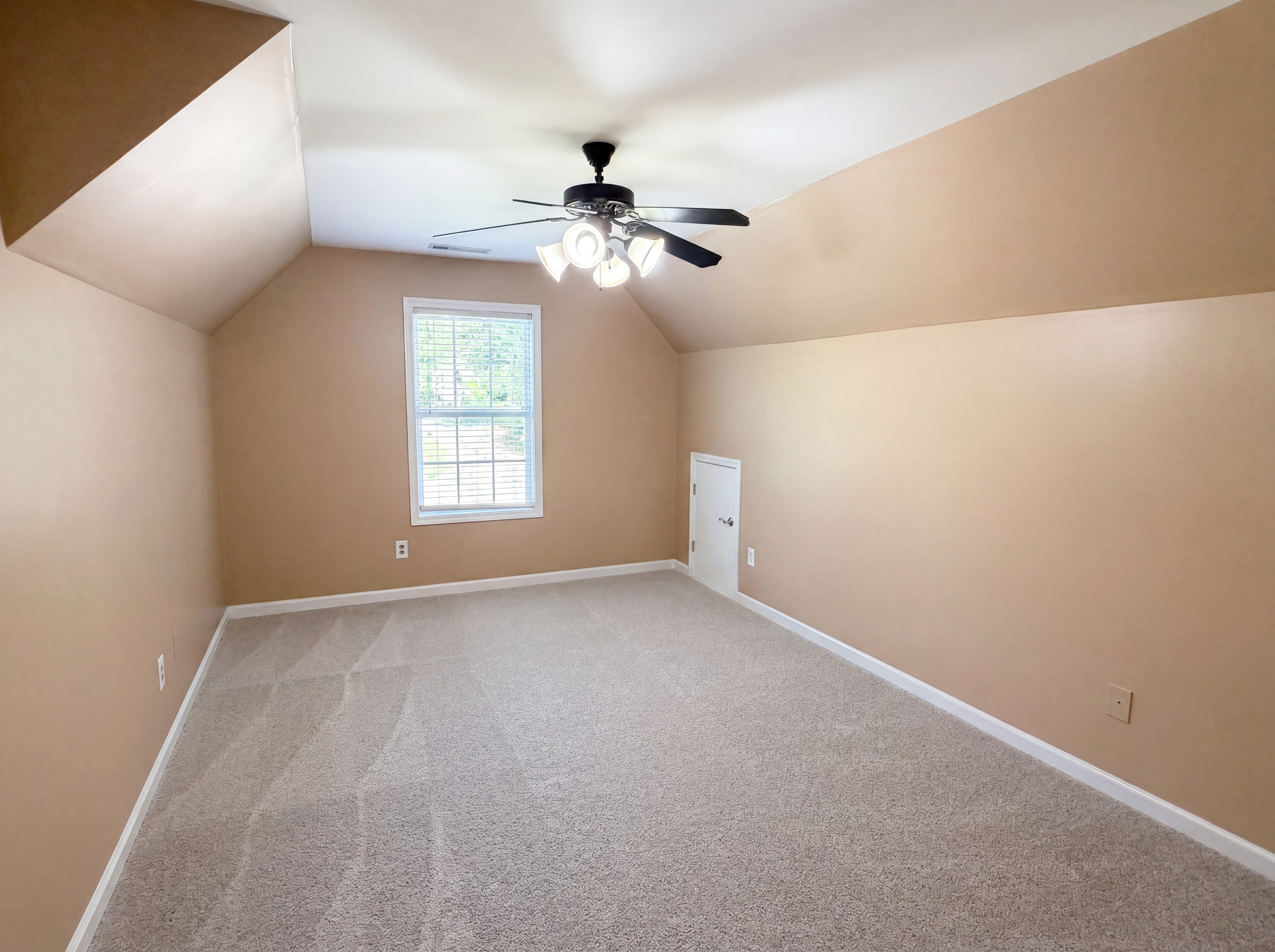 Photo 18 of 64 of 207 Cagle Ct, McDonough, GA