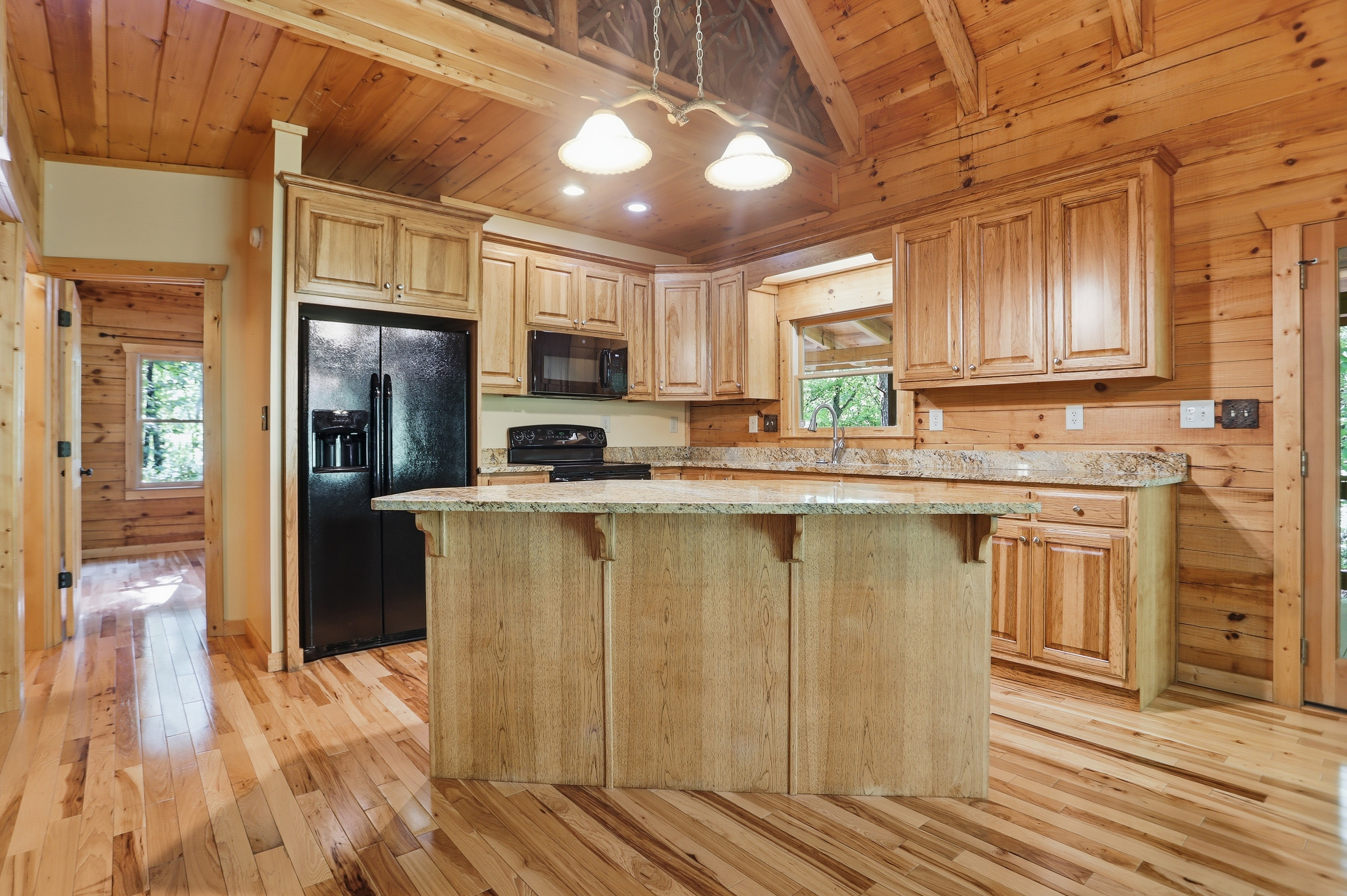 Photo 12 of 36 of 702 Ranch Mountain Dr, Dahlonega, GA