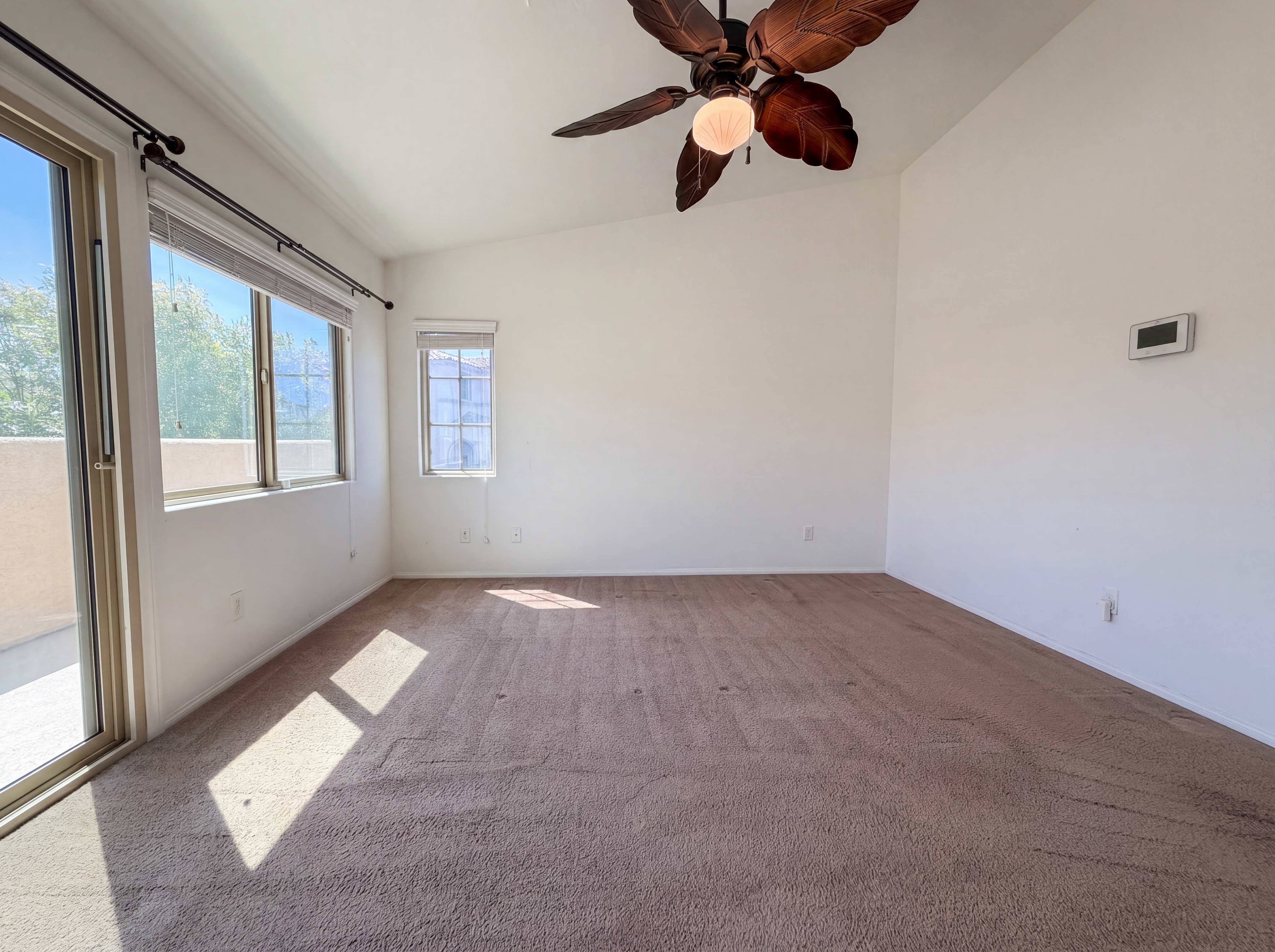 Photo 13 of 23 of 7698 Falmoth Bay Ct, Las Vegas, NV