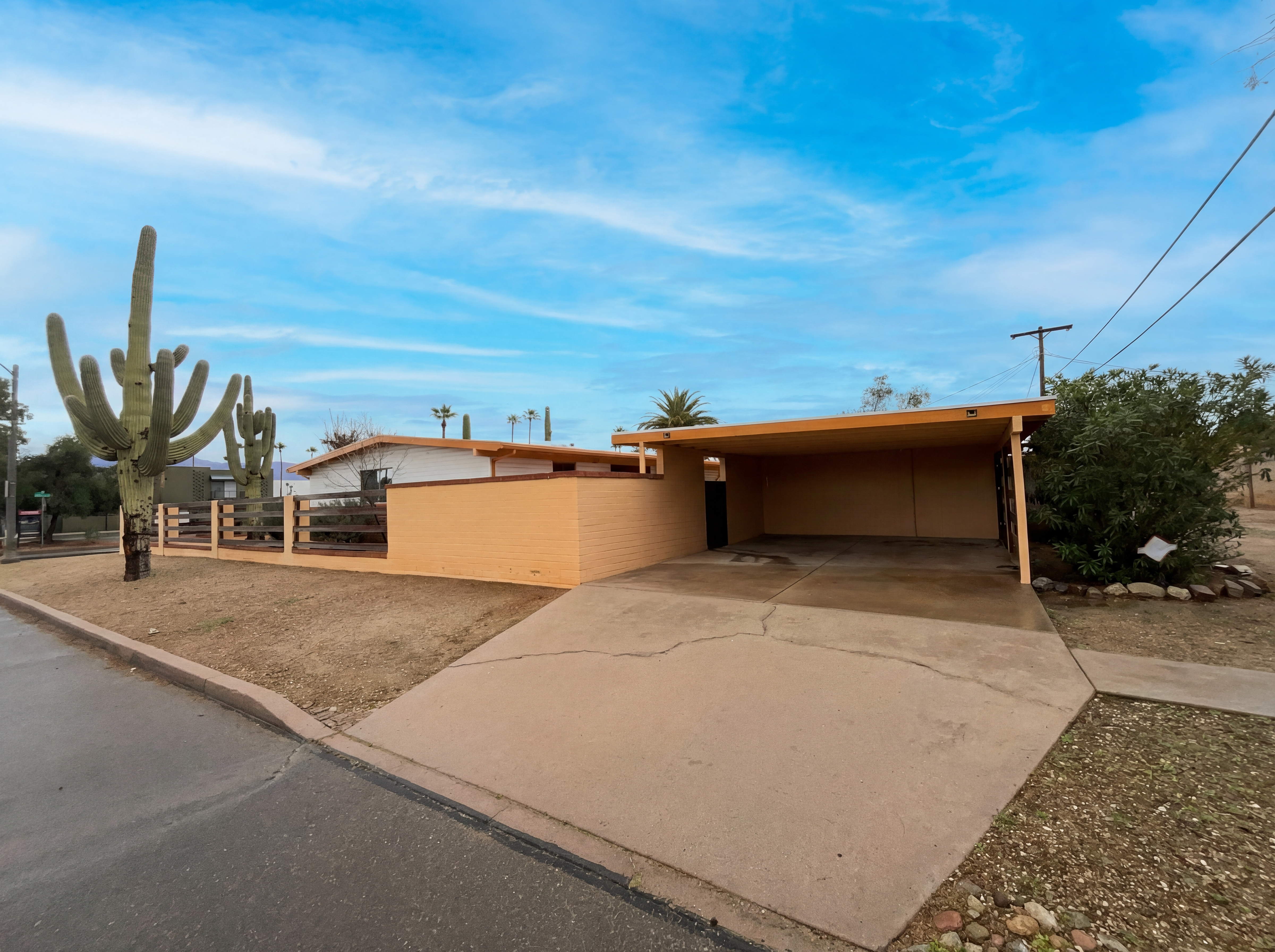 Photo 7 of 24 of 5202 E 2nd St, Tucson, AZ