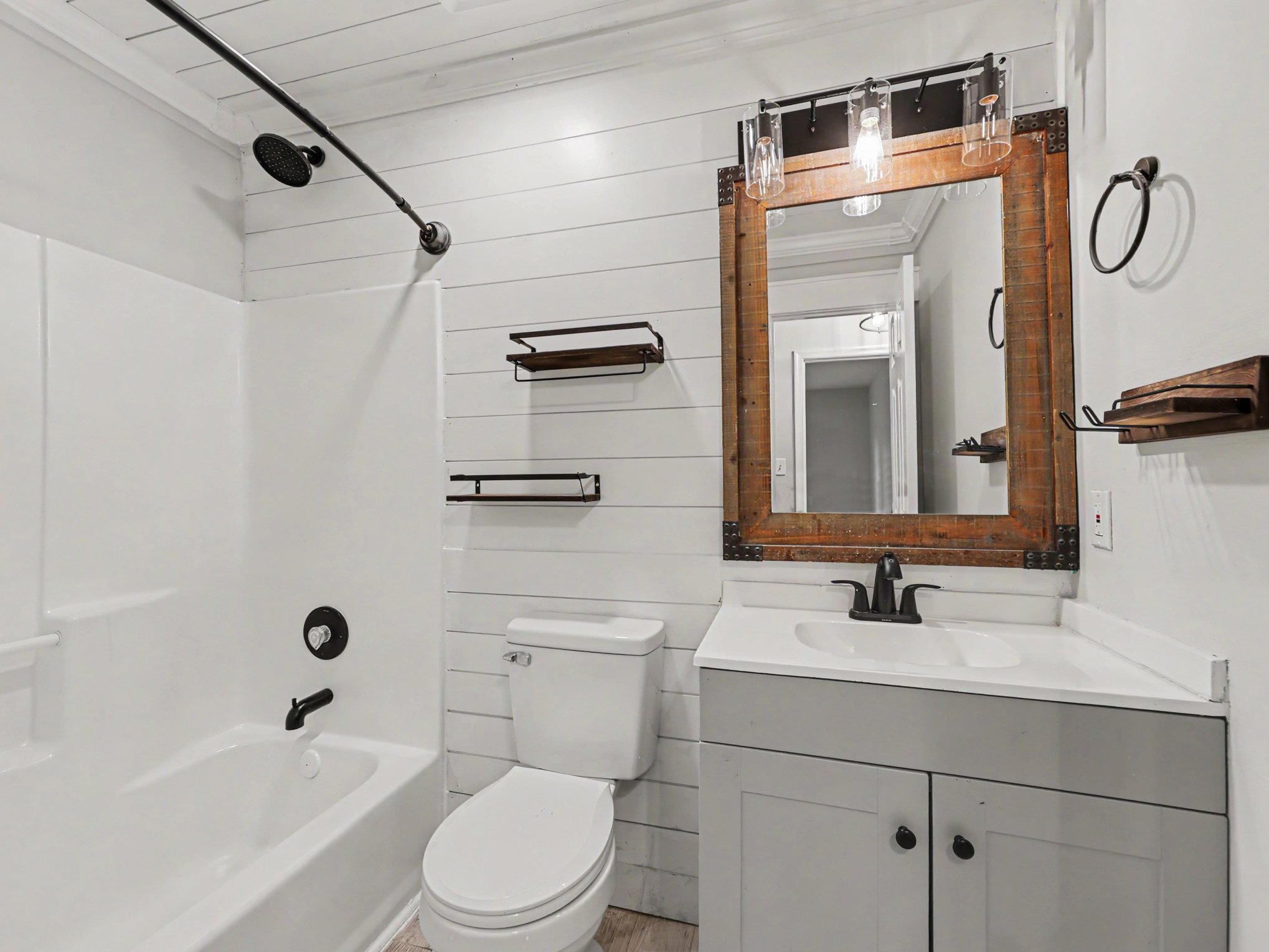 Photo 20 of 46 of 10711 Chesterwood Dr, Spotsylvania, VA
