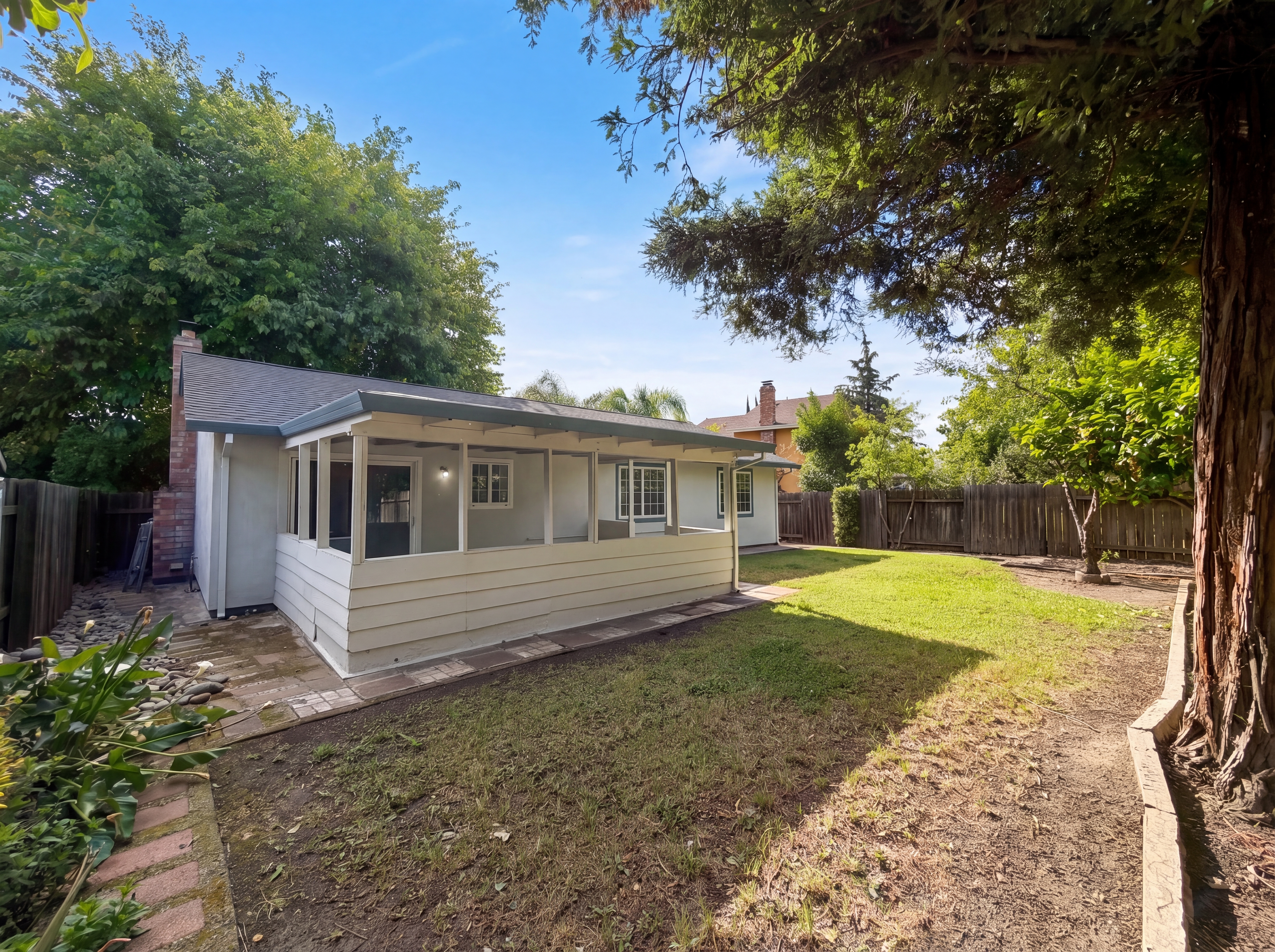 Photo 27 of 33 of 3495 Cattle Dr, Sacramento, CA