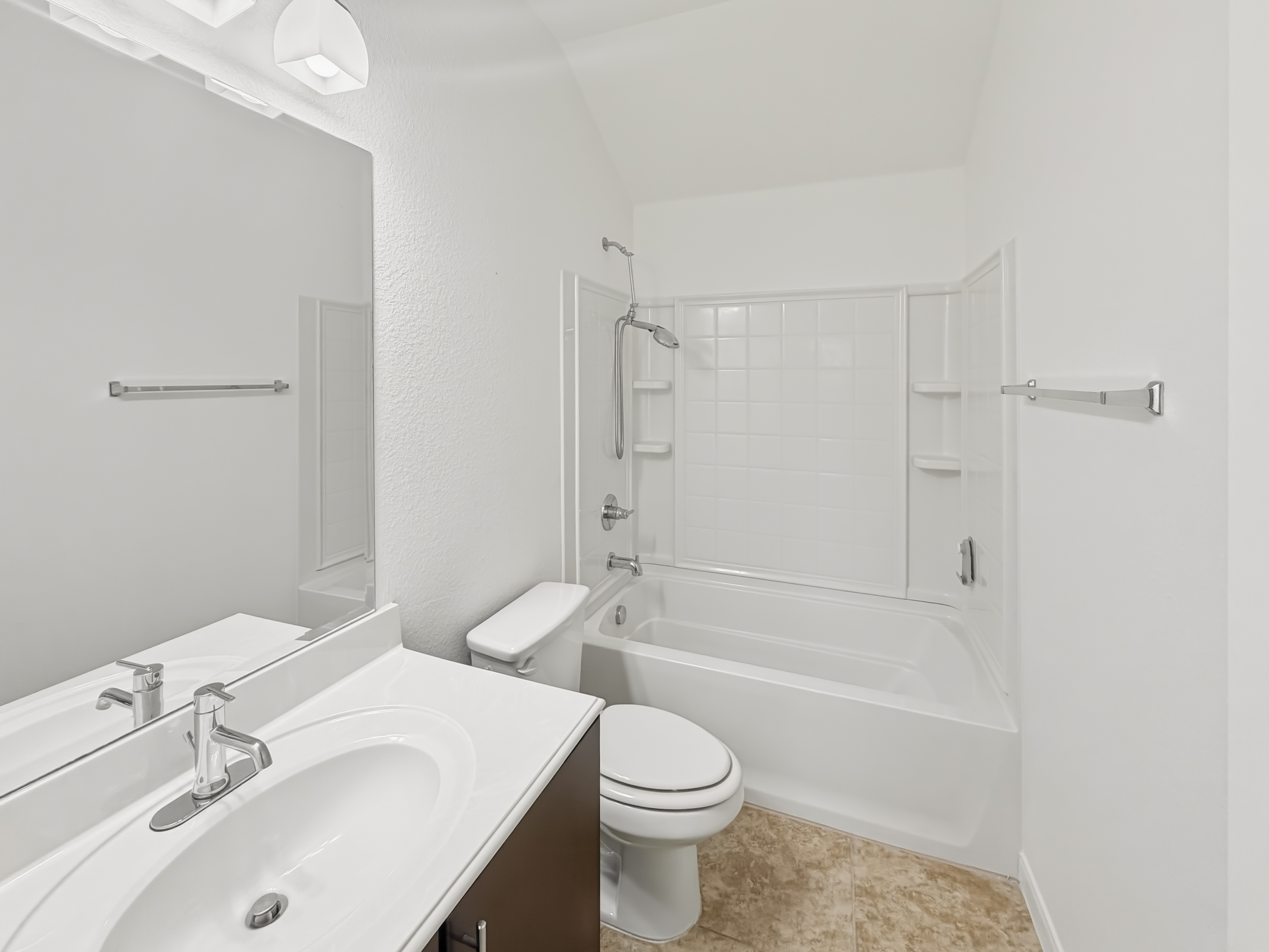 Photo 13 of 22 of 4272 Summersweet Ln, Fort Worth, TX