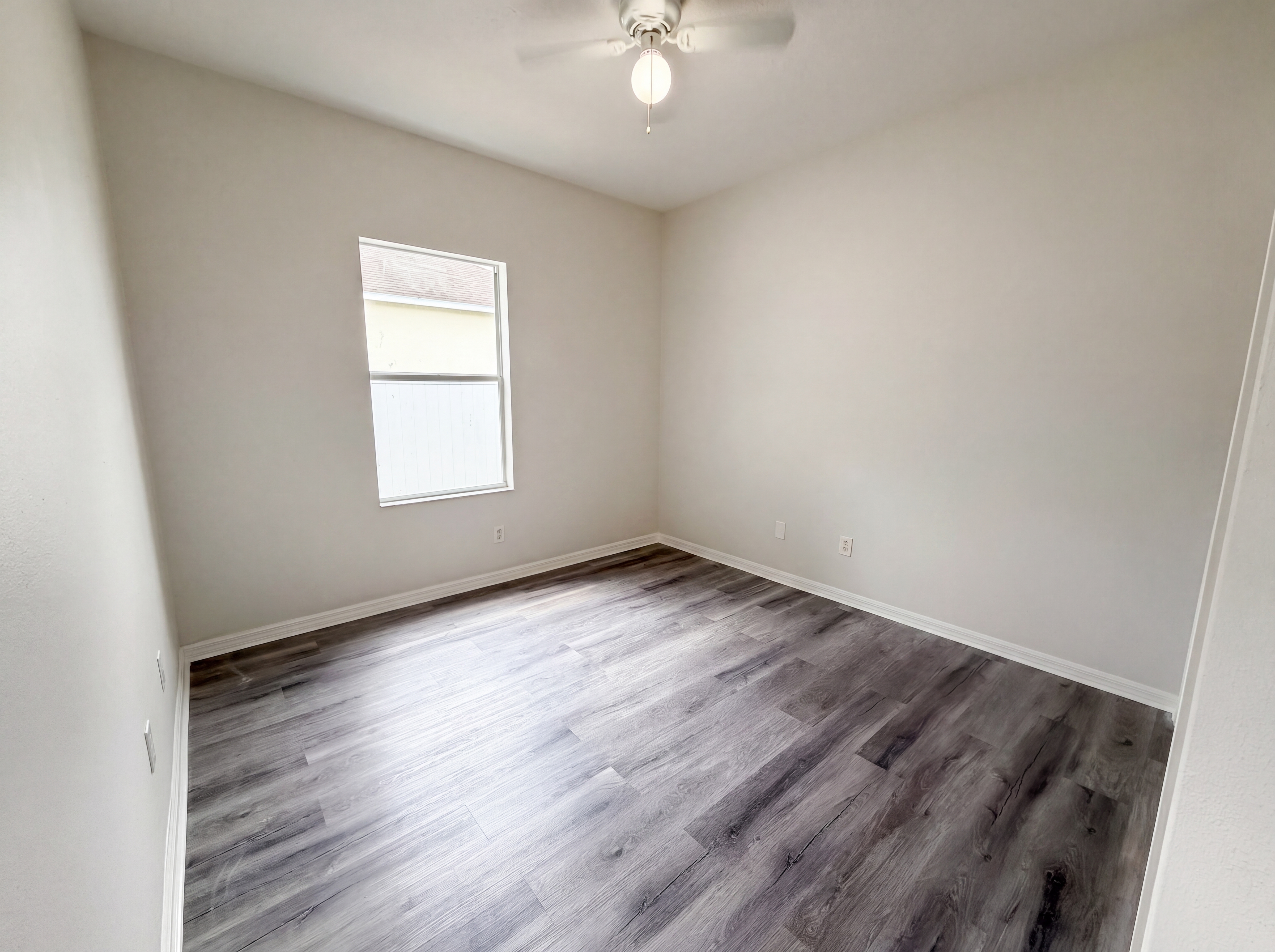 Photo 12 of 20 of 3408 Grove Blossom Ln, Plant City, FL