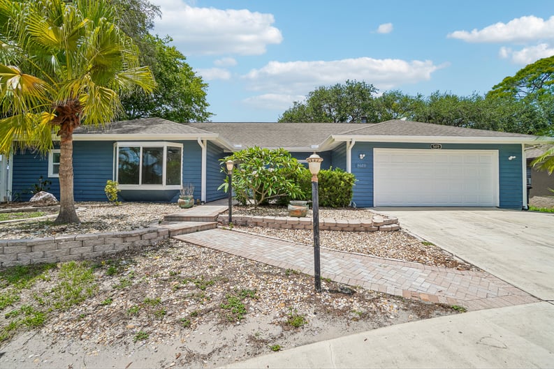 Property photo 1 of 5609 Executive Dr