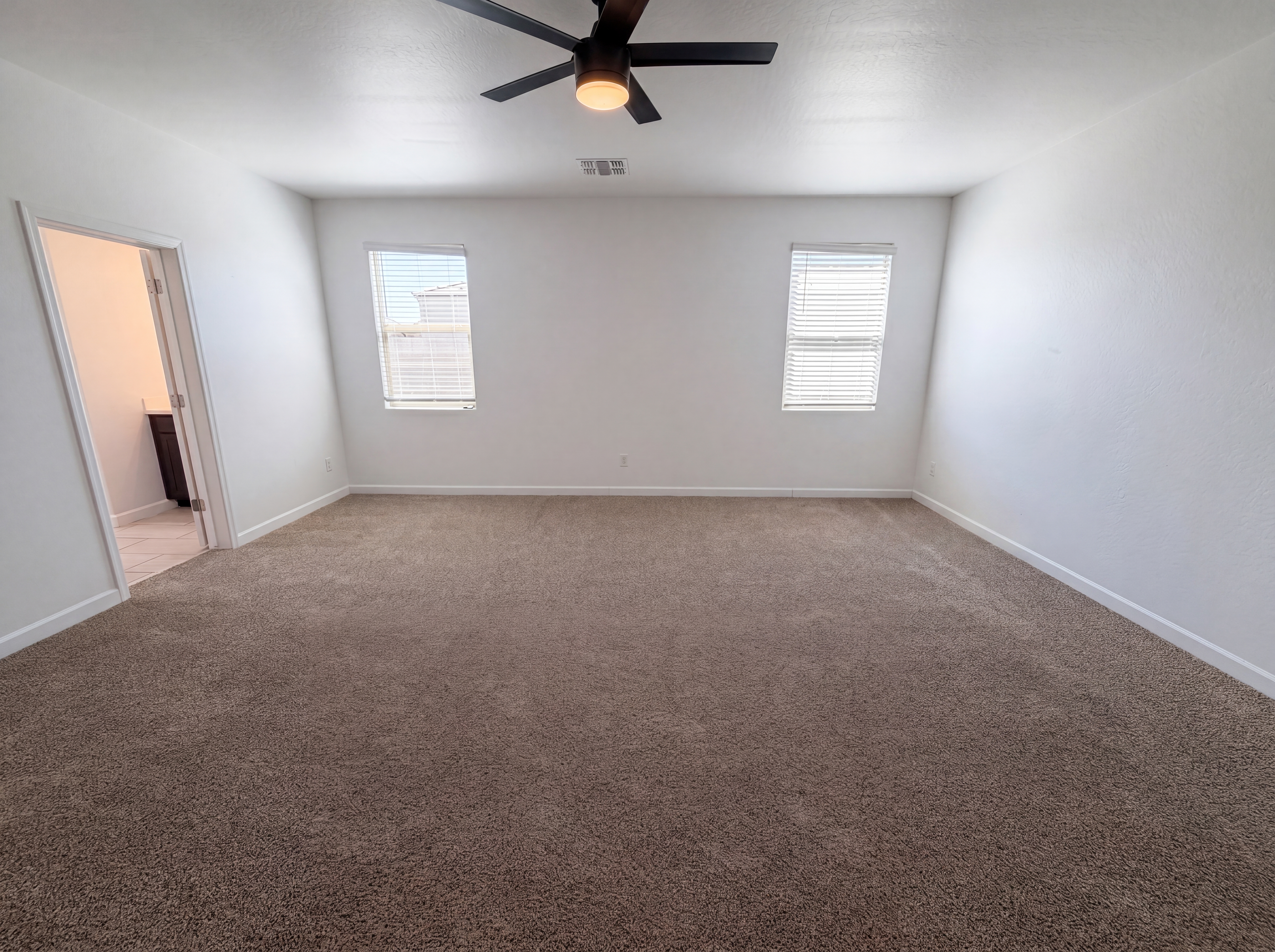 Photo 15 of 38 of 30568 W Clarendon Ave, Buckeye, AZ