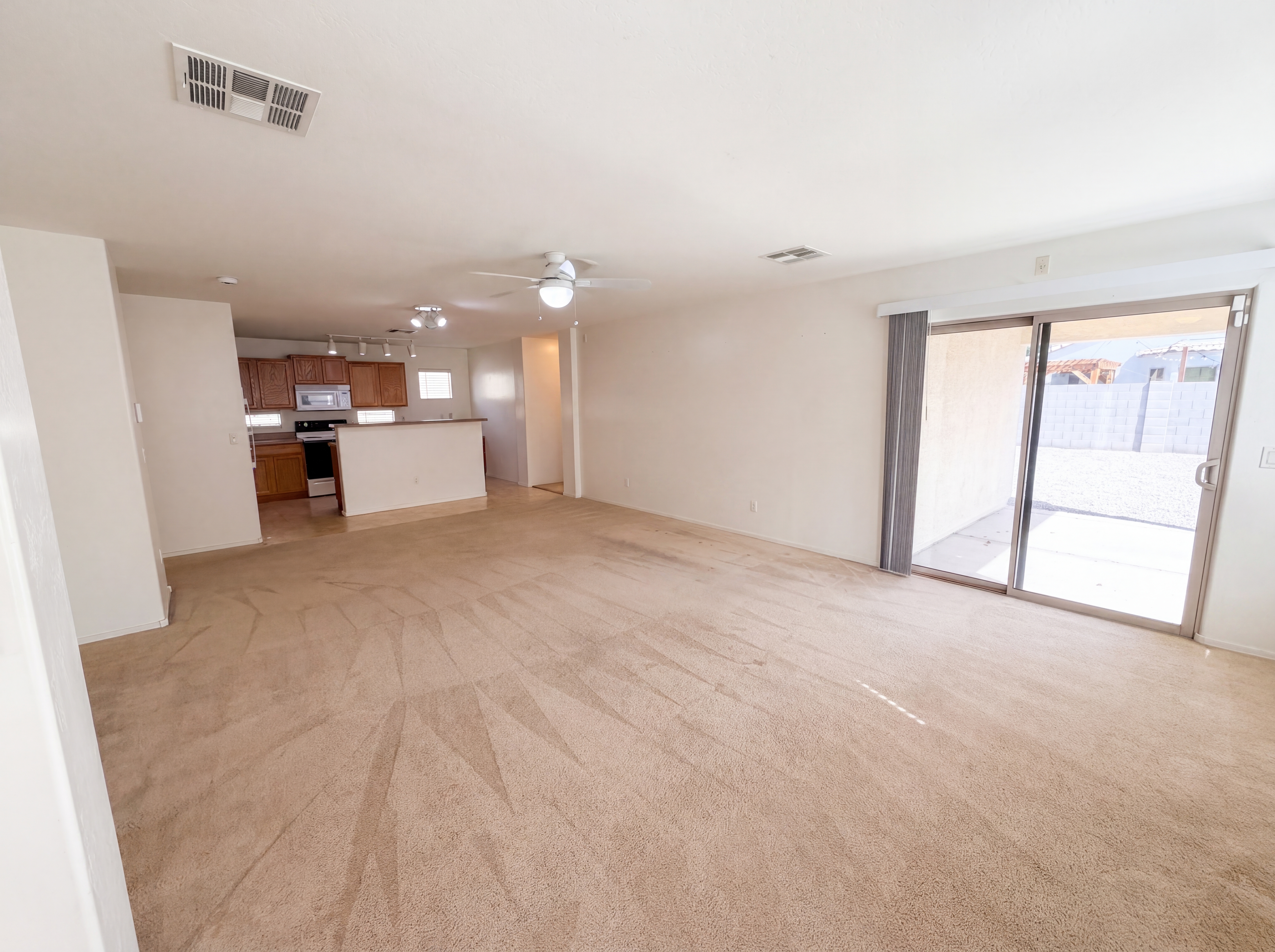 Photo 3 of 27 of 11280 W Magnolia St, Avondale, AZ